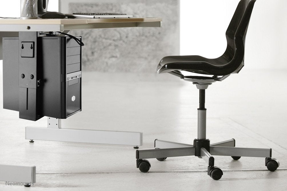 Newstar Soporte De Pc Para Escritorio