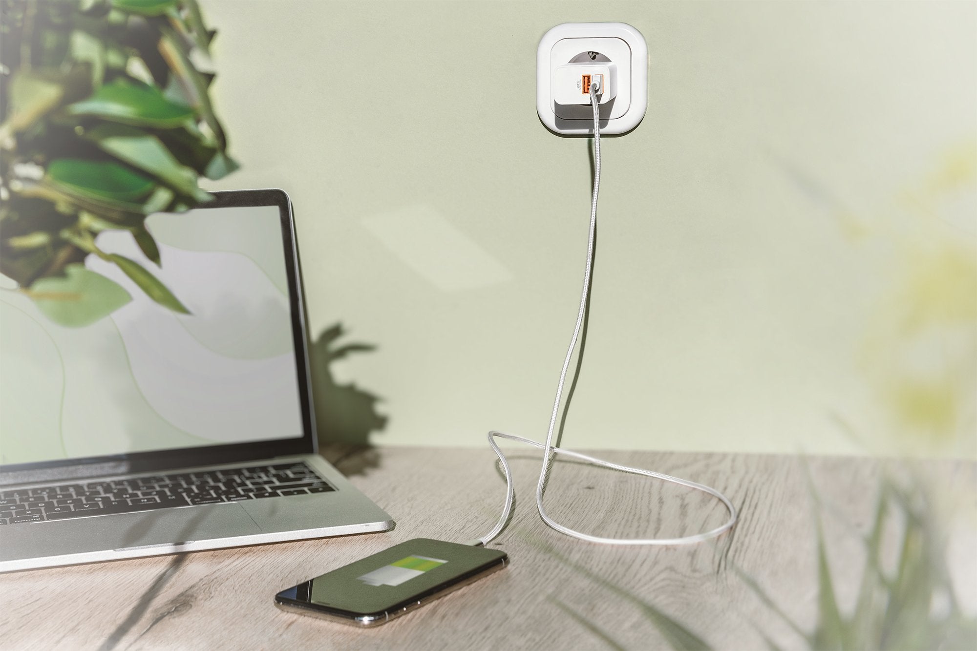 EAN 4016032482673 - Digitus DA-10061 cargador de dispositivo móvil Smartphone Blanco Corriente alterna Interior imagen 5