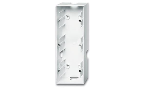 EAN 4011395124284 - Busch-Jaeger 1703-84 placa de pared y cubierta de interruptor Blanco imagen 1