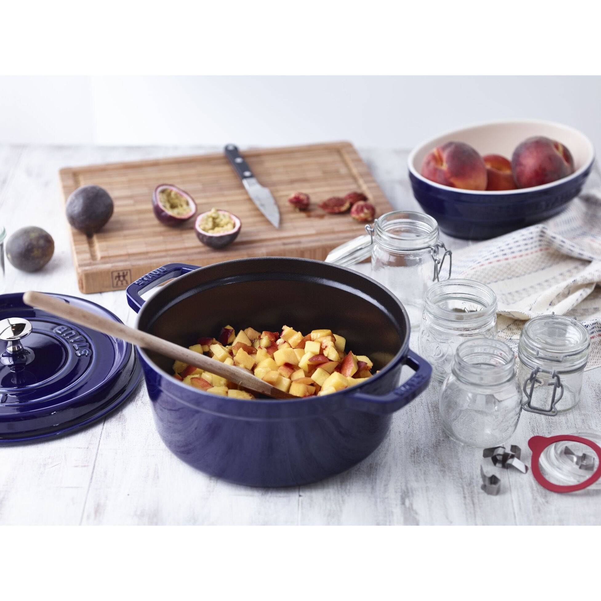 EAN 3272341026910 - Staub 40510-284-0 fuente de asado 5,25 L hierro fundido imagen 6