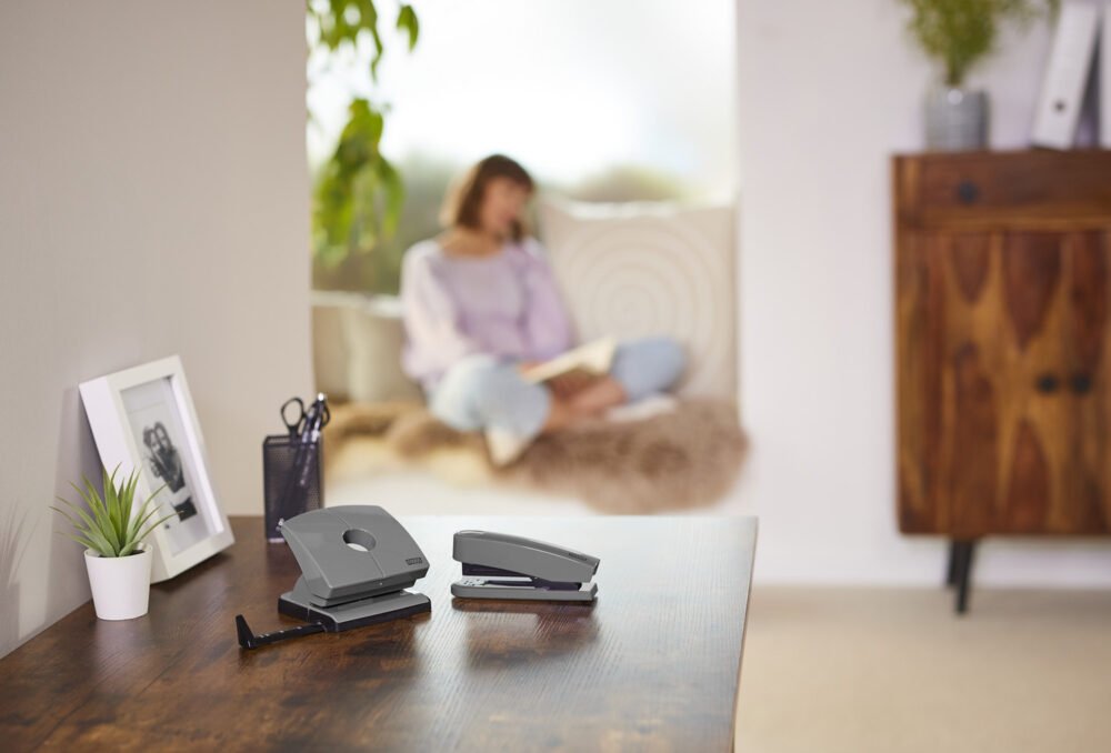 Novus Grapadora B2 Colorid 2.0 24/6 Din Super Gris Clásico