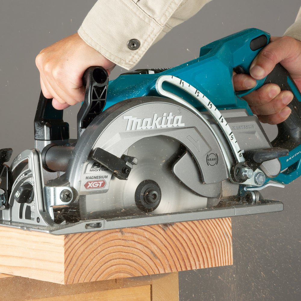 Sierra Circular Inalámbrica Makita Rs001gz Xgt, 40 Voltios (Azul/Negro, Sin Batería Ni Cargador)