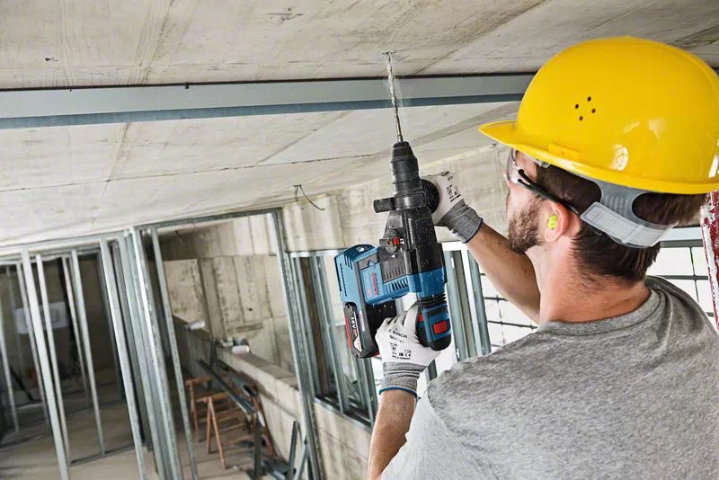 Taladro Percutor Inalámbrico Bosch Professional Gbh 18v-26 F Professional, 18 Voltios Azul/Negro, 2 Baterías Procore18v 5,5 Ah, L-Boxx 061191000f