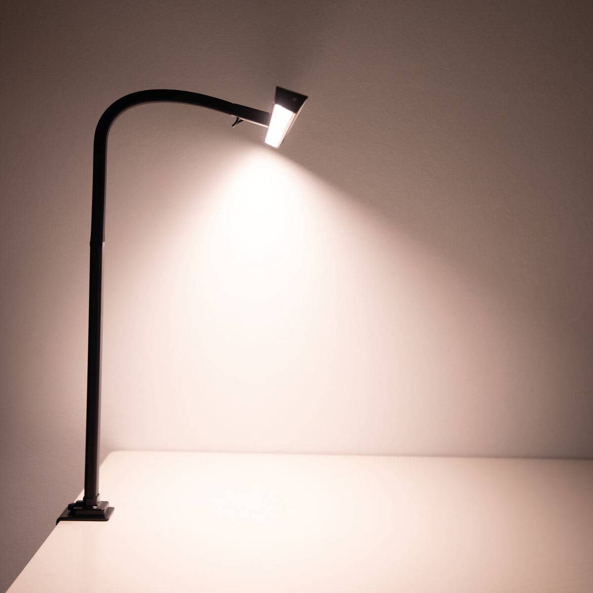 EAN 4002390091657 - MAUL 8189890 luz de pantalla Negro 1800 lm imagen 19