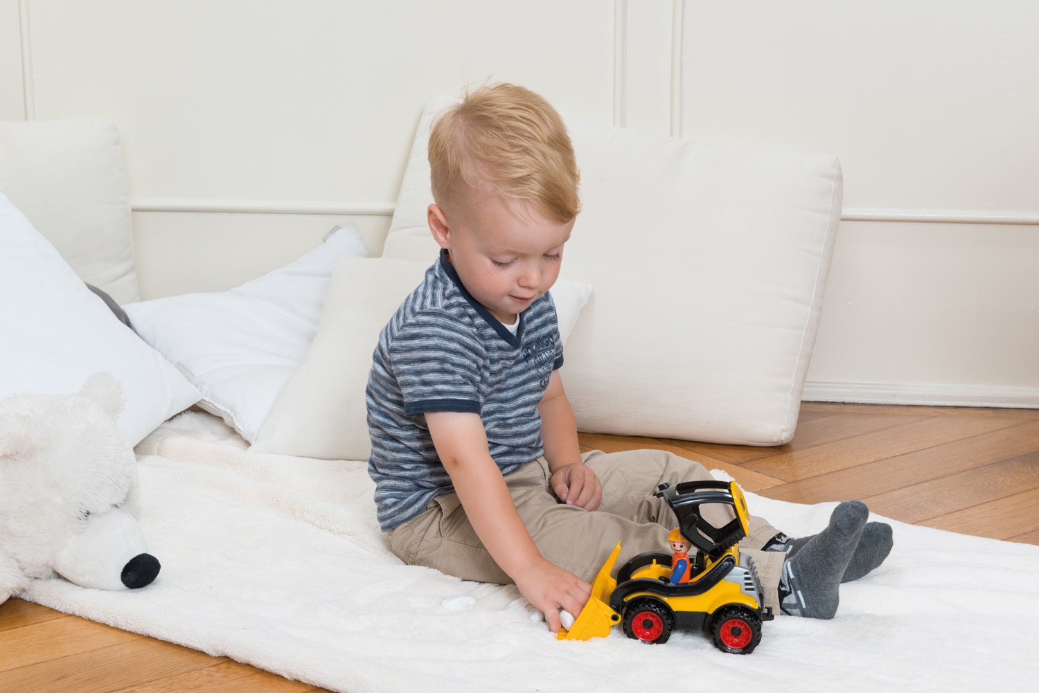 Lena Truckies Earth Move R