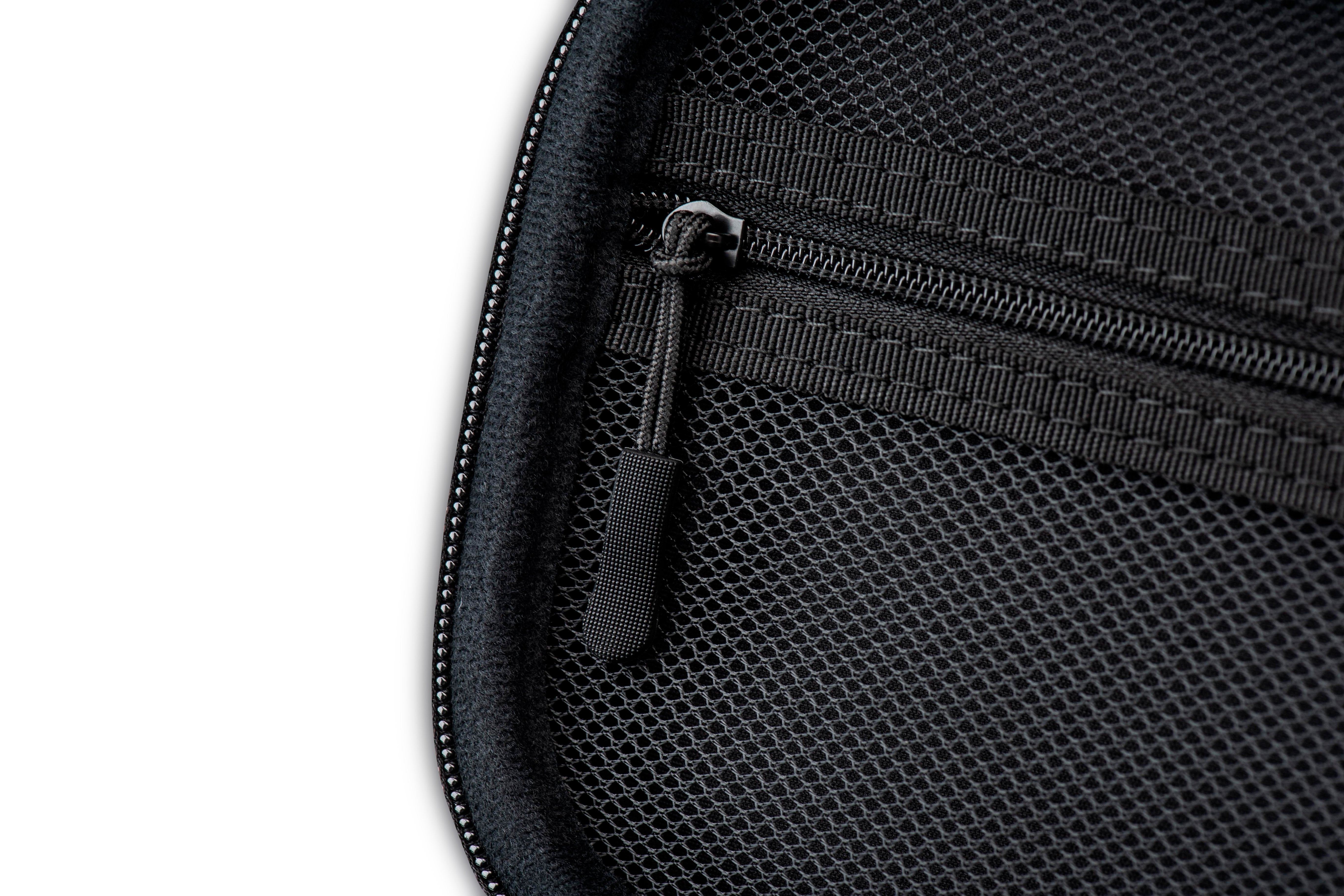 EAN 3665962028072 - NACON PSOFPORTPOUCH funda para consola portátil Estuche de viaje Sony Negro imagen 20