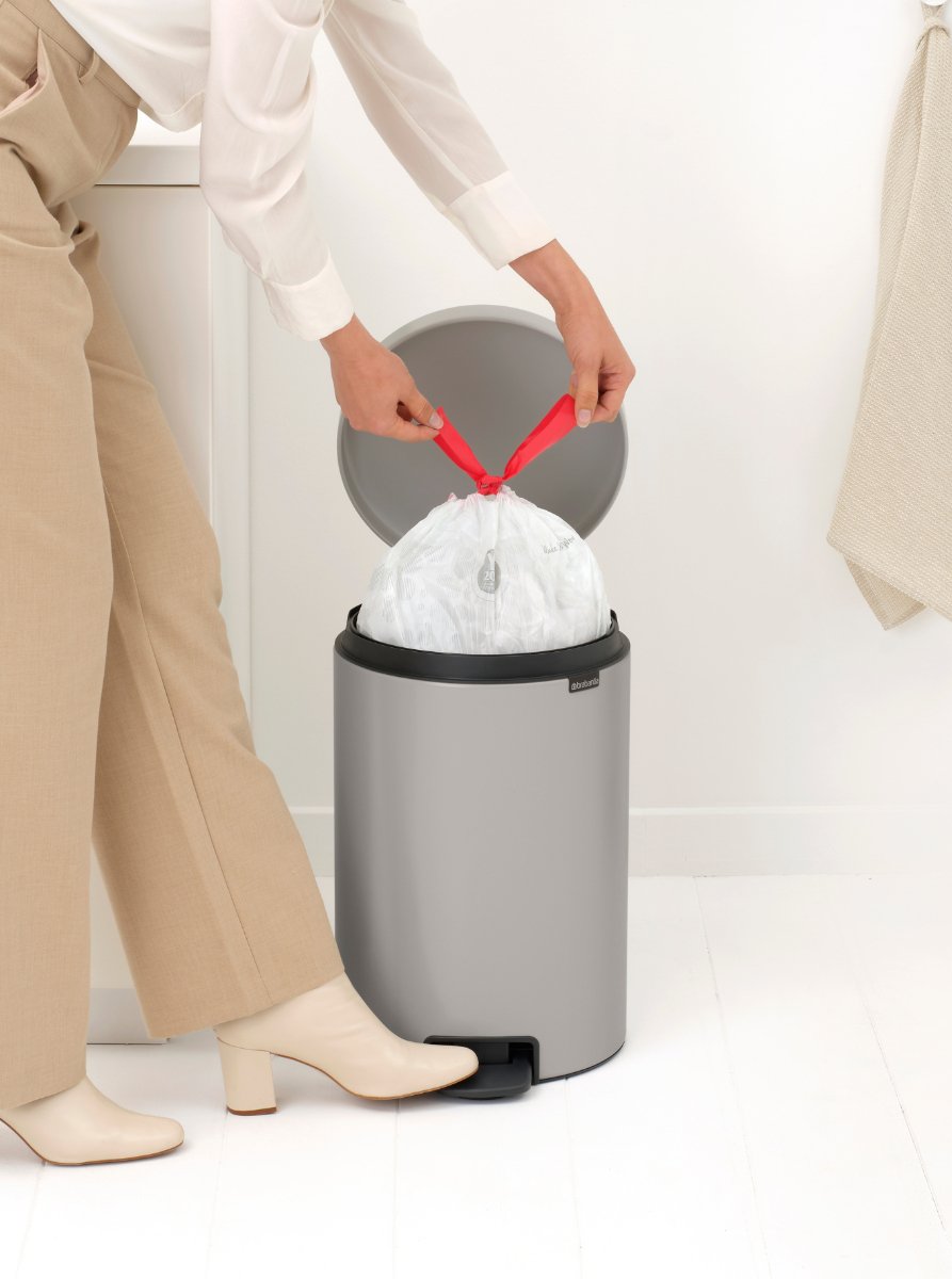 Brabantia Treteimer Newicon 20 L Soft Grey