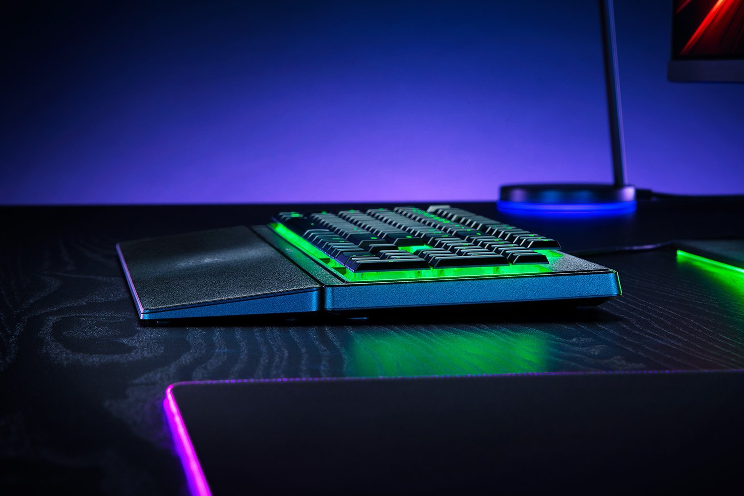 EAN 8886419348856 - Razer Ornata V3 X teclado Juego USB QWERTZ Alemán Negro imagen 4