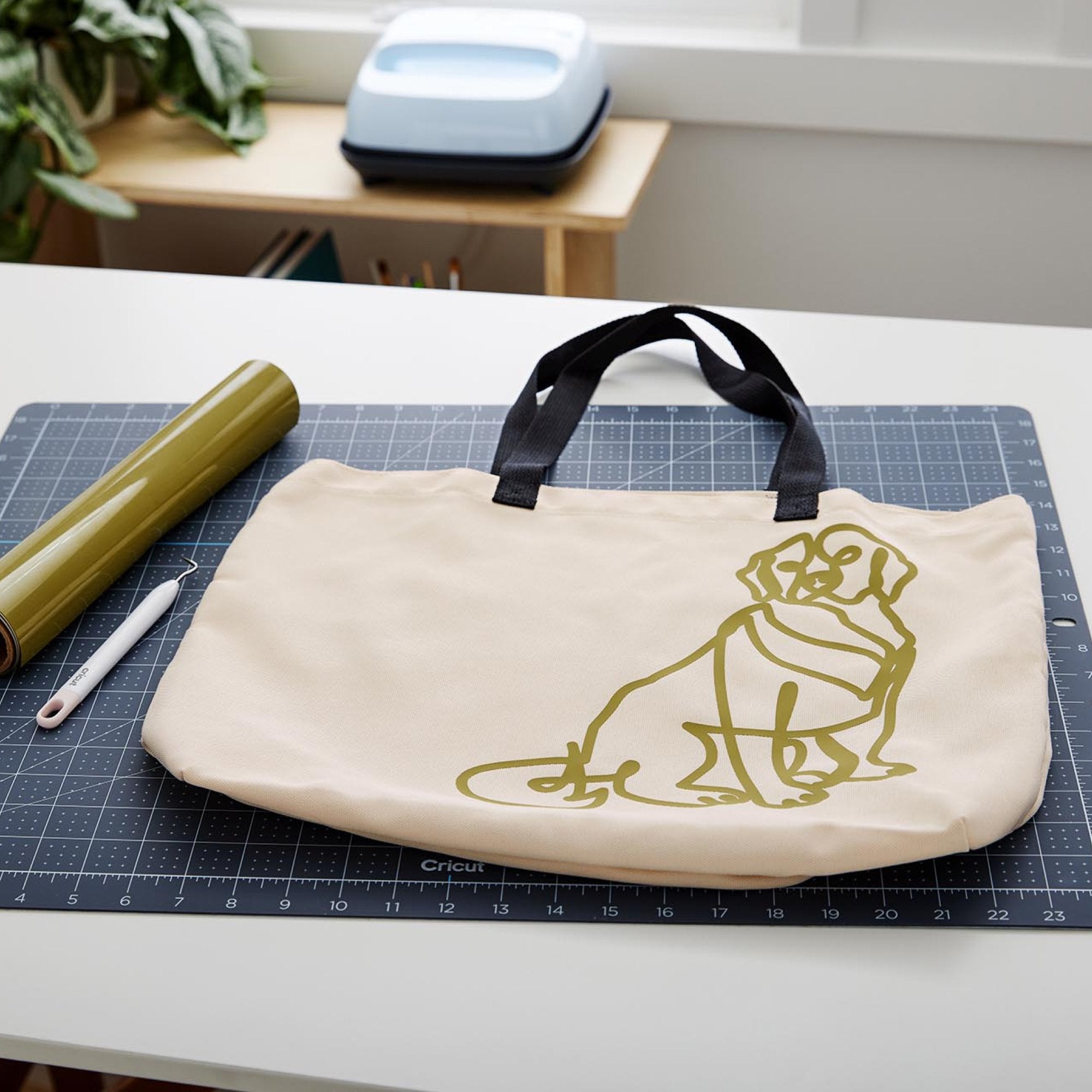 EAN 93573723070 - Cricut Infusible Ink Tote Bag Beige, Negro Bolso grande imagen 2