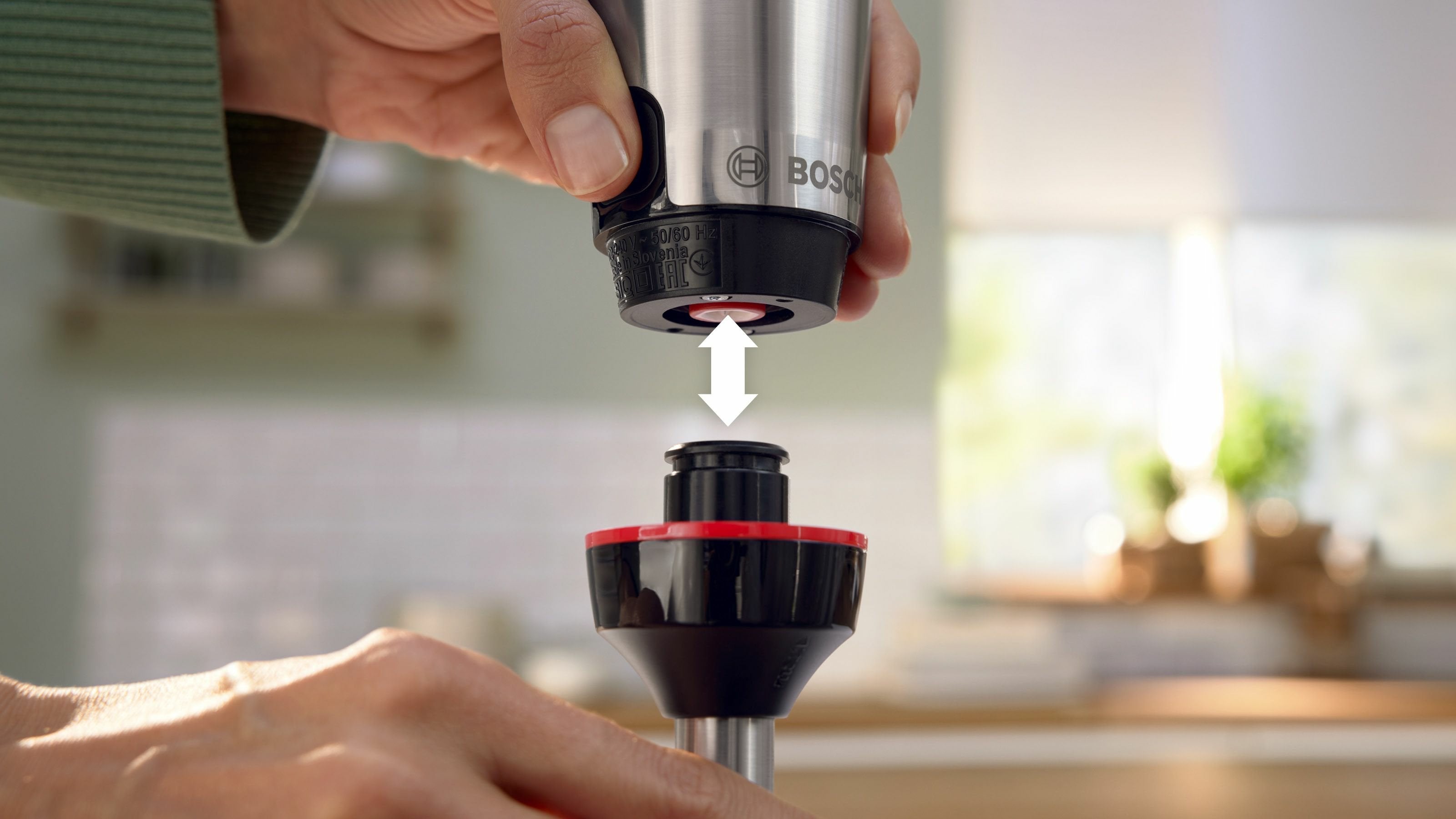 EAN 4242005340576 - Bosch Serie 6 MSM6M610 licuadora Batidora de inmersión 1000 W Negro, Acero inoxidable imagen 18