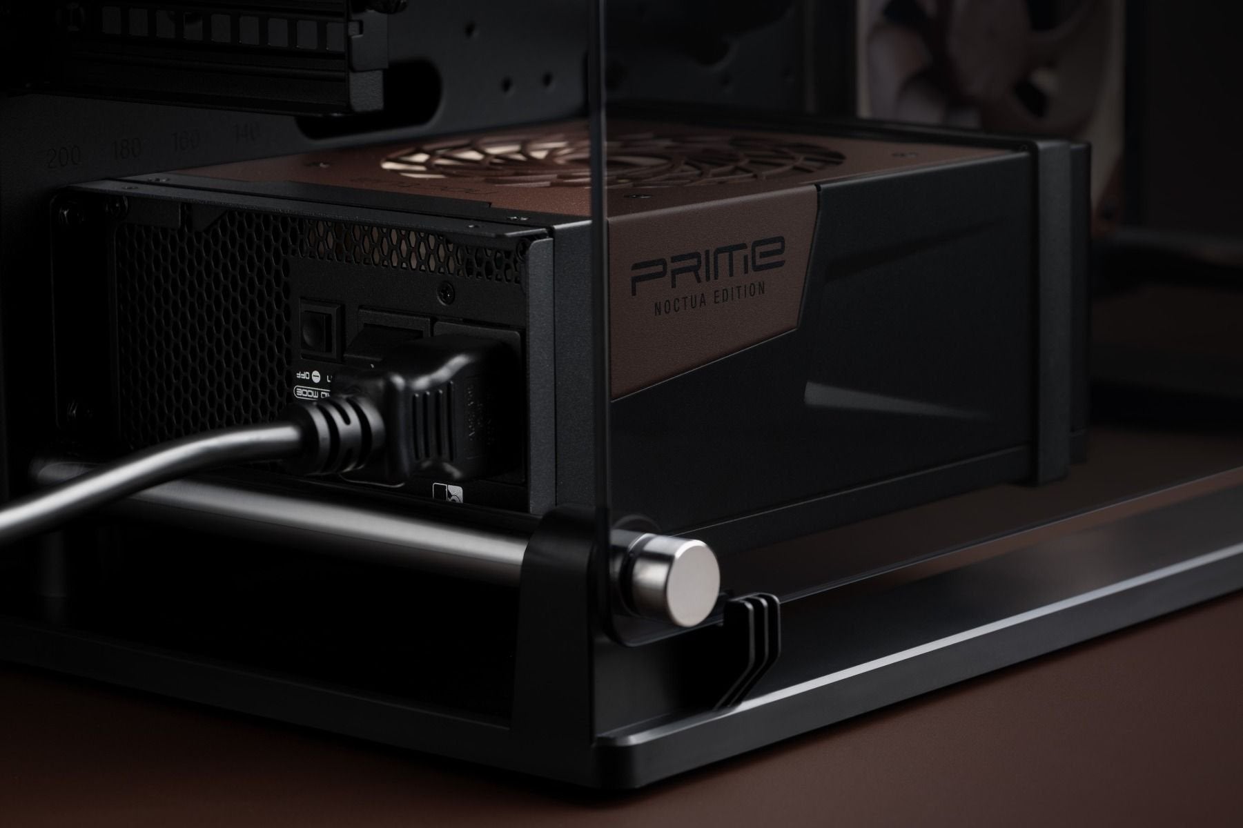 EAN 9010018900248 - Seasonic Prime TX-1600 Noctua Edition unidad de fuente de alimentación 1600 W 24-pin ATX ATX Negro imagen 10