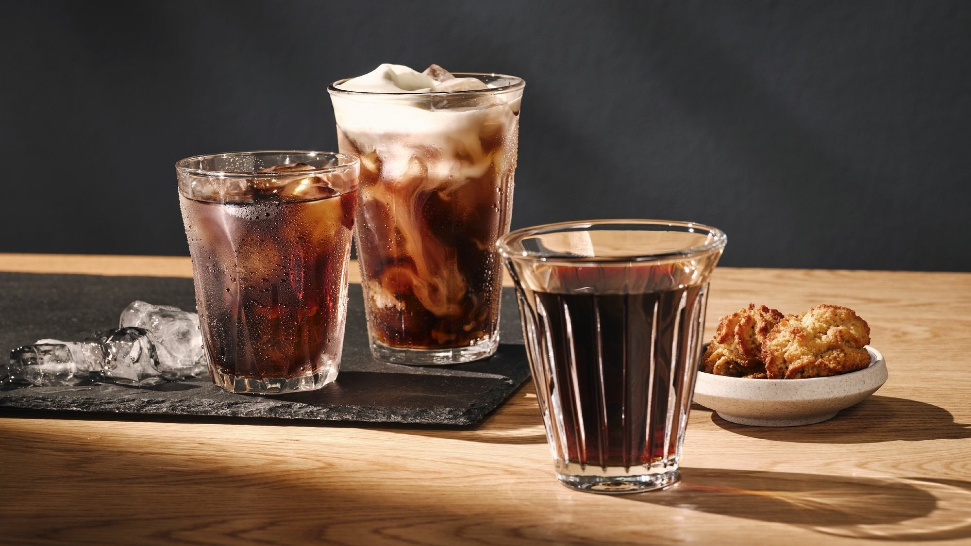 Cafetera Siemens Eq.700 Tp715d01 Eléctrica Totalmente Automática Máquina Espresso 2,4 L