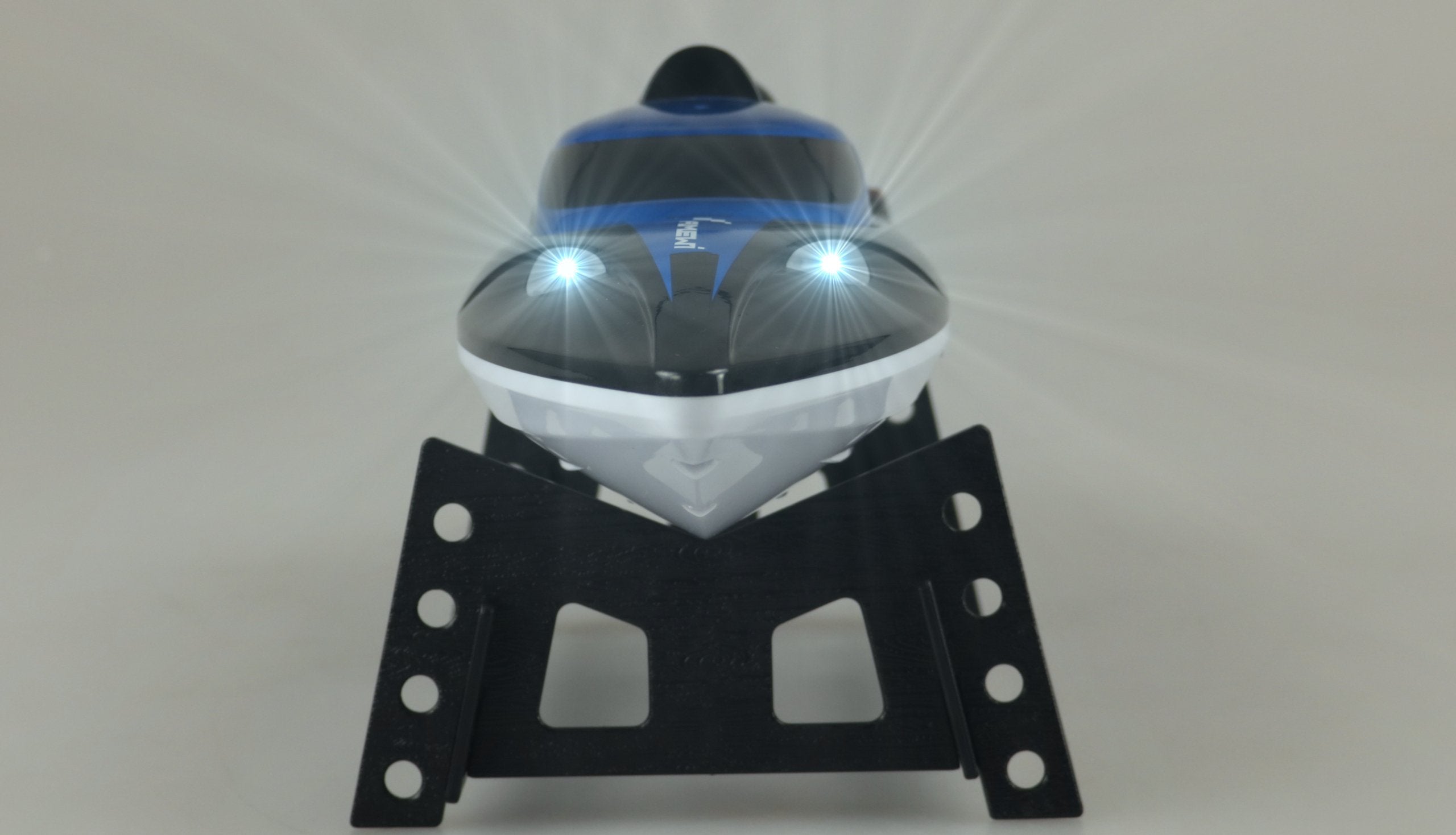 EAN 4260677951944 - Amewi Blue Barracuda V2 modelo controlado por radio Barco Motor eléctrico imagen 5