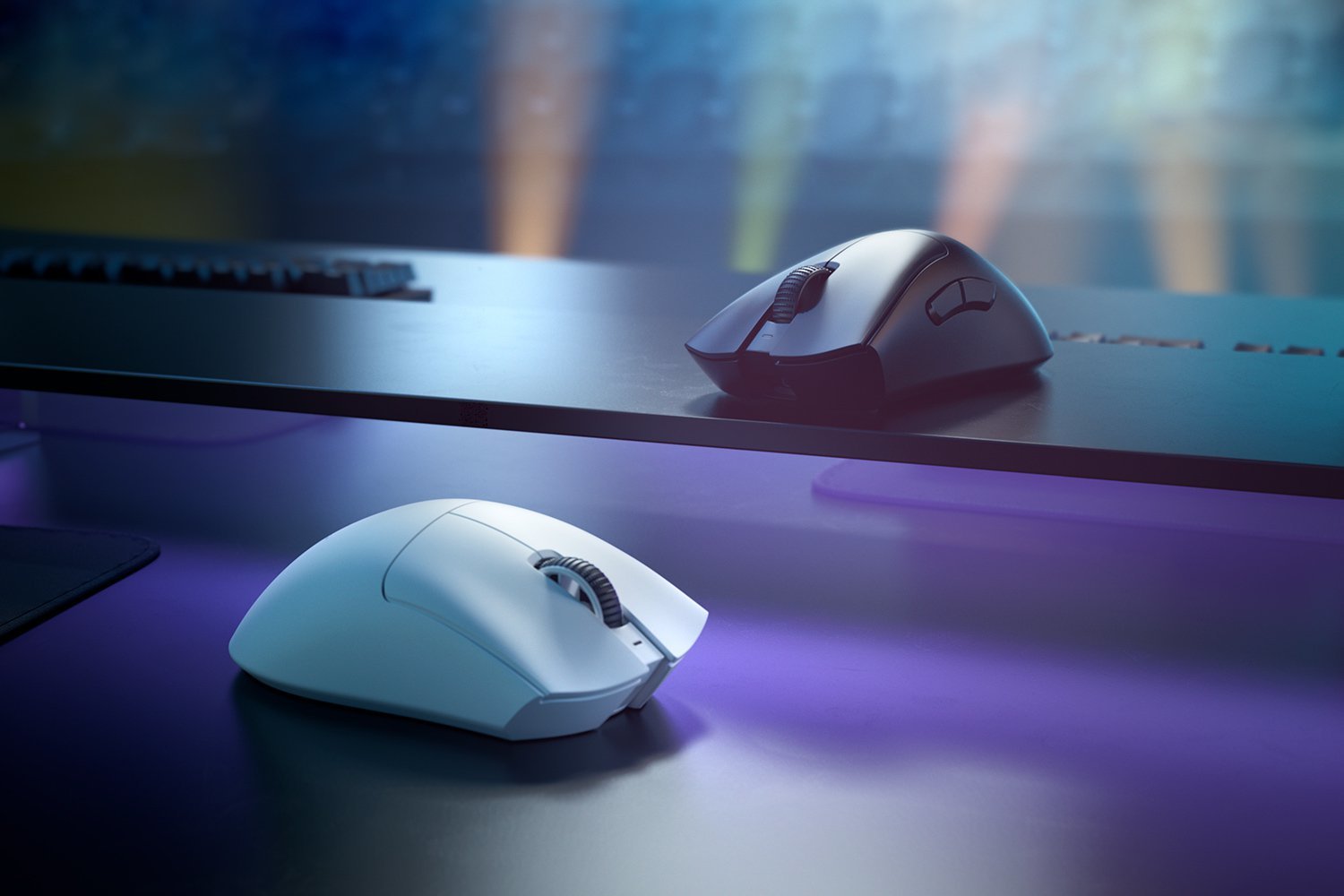 EAN 8886419334163 - Razer DeathAdder V3 Pro ratón Juego mano derecha RF Wireless + USB Type-C Óptico 30000 DPI imagen 3