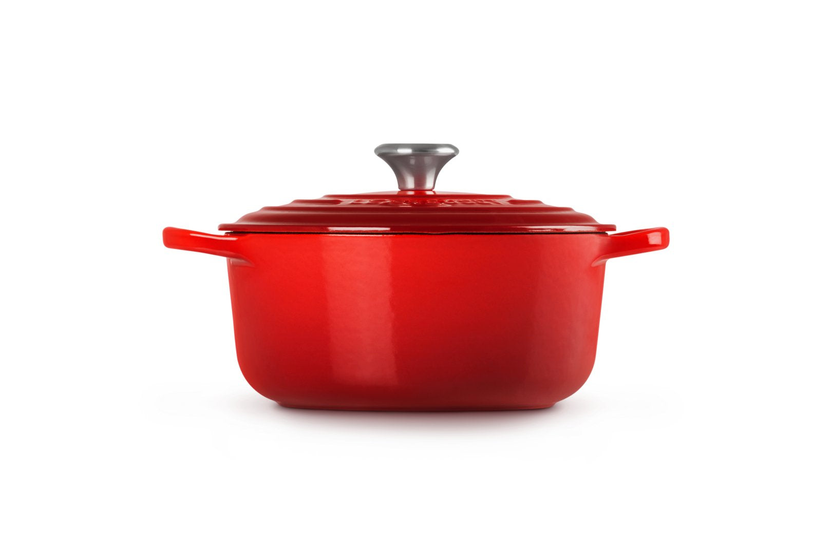 Le Creuset Cocotte Redonda De Hierro Fundido, 22 Cm, 3, 3 L, Todas Las Fuentes De Calor Incluso Inducción, Cereza
