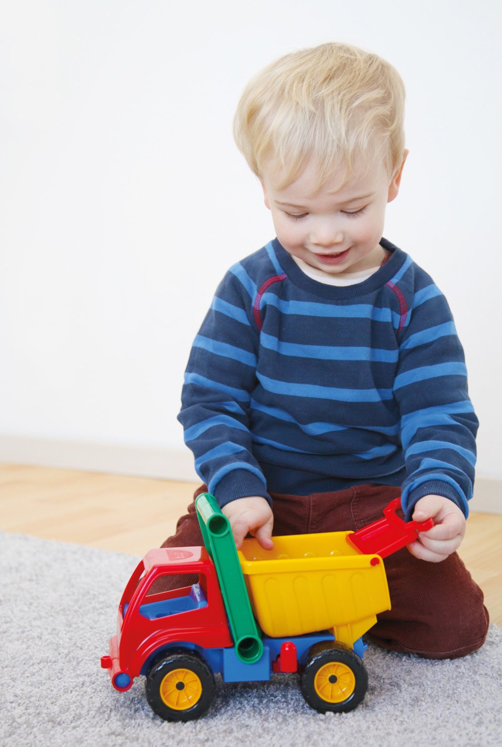 EAN 4006942041503 - Lena Active Dump truck imagen 9