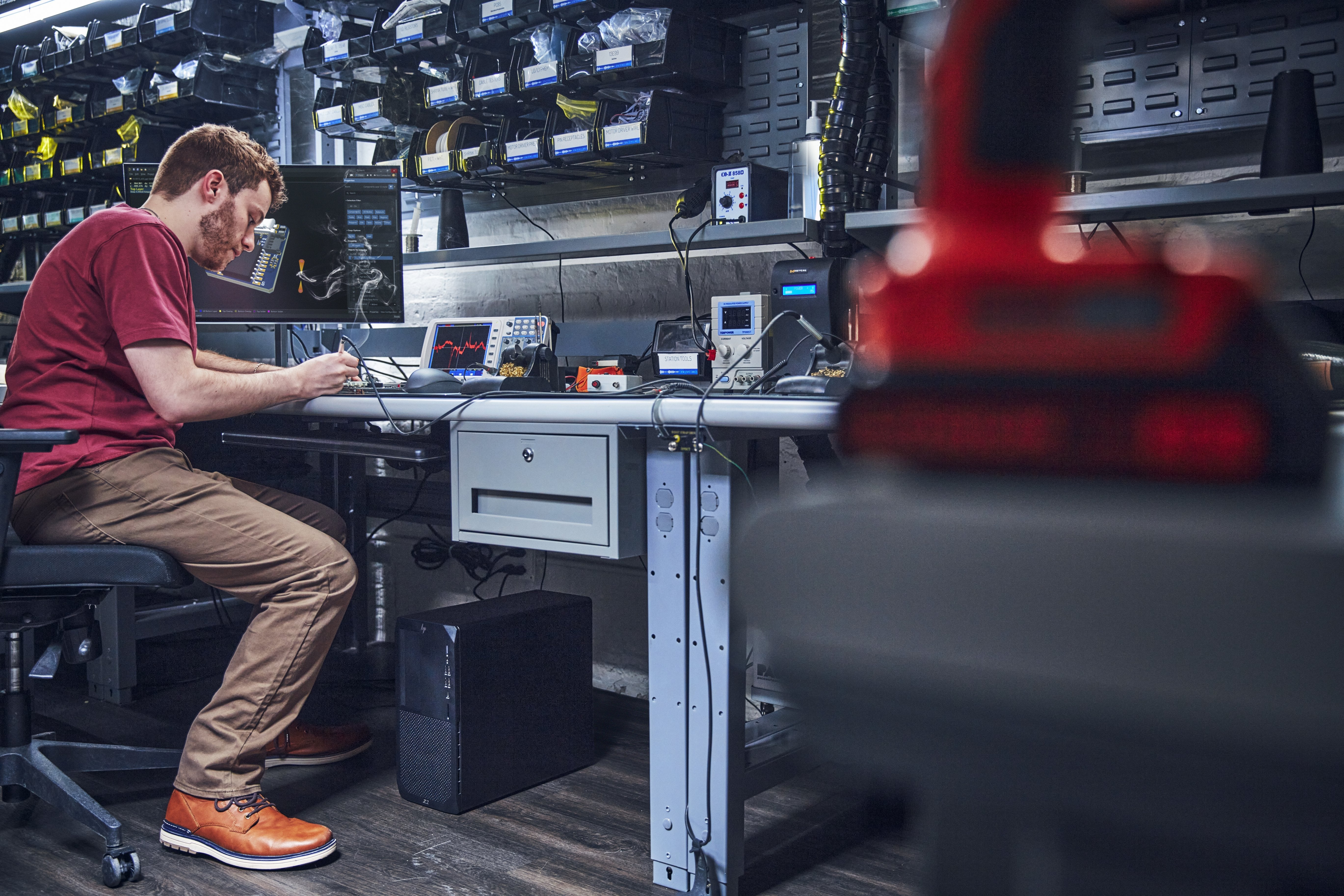 EAN 198122997091 - HP Z2 G9 Intel® Core™ i9 i9-14900K 32 GB DDR5-SDRAM 1 TB SSD NVIDIA RTX A4000 Windows 11 Pro Torre Puesto  imagen 4