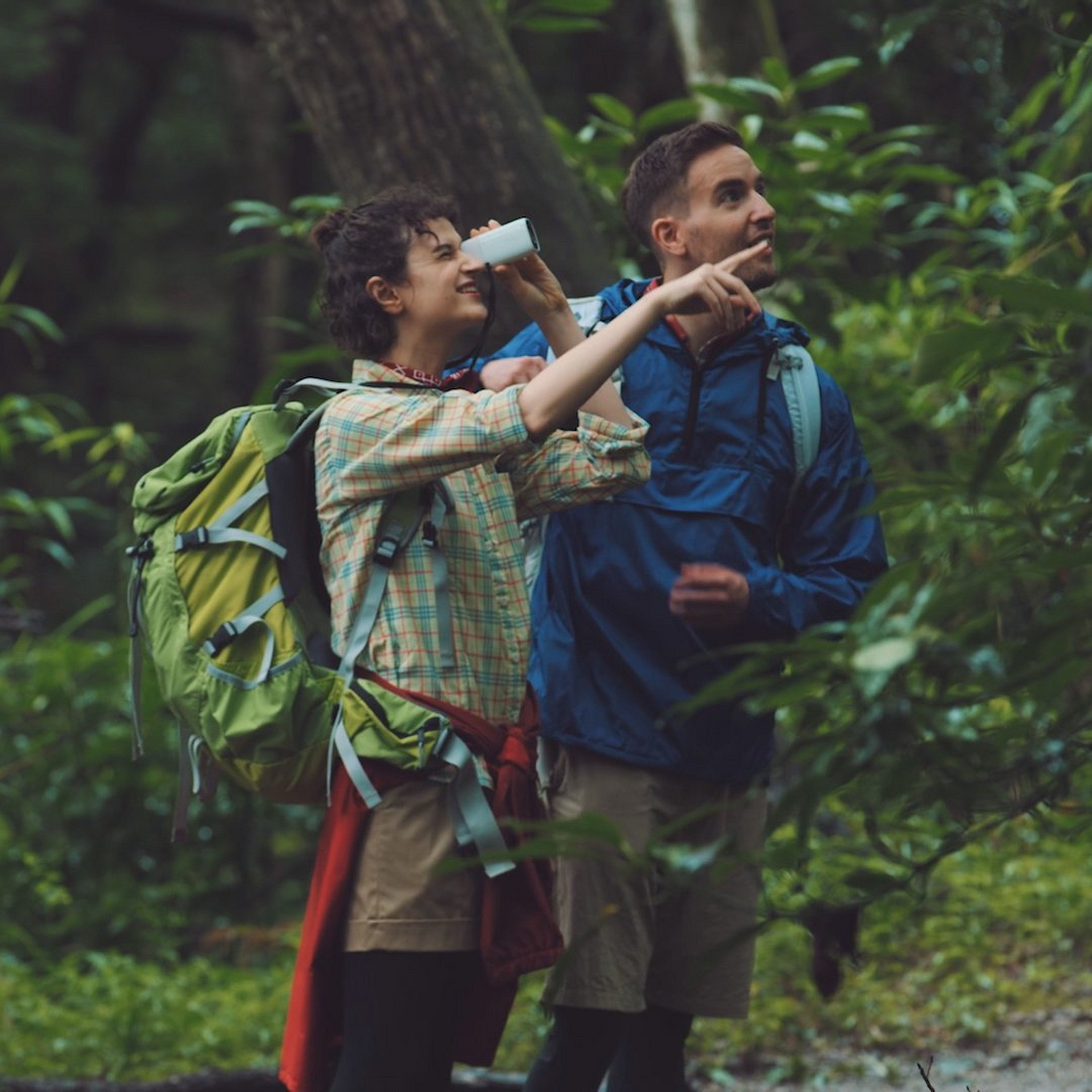 Camara Digital Canon Powershot Zoom 12.1 Mp - 1 - 3pulgadas - Wifi - Bluetooth - Movie Full Hd - White