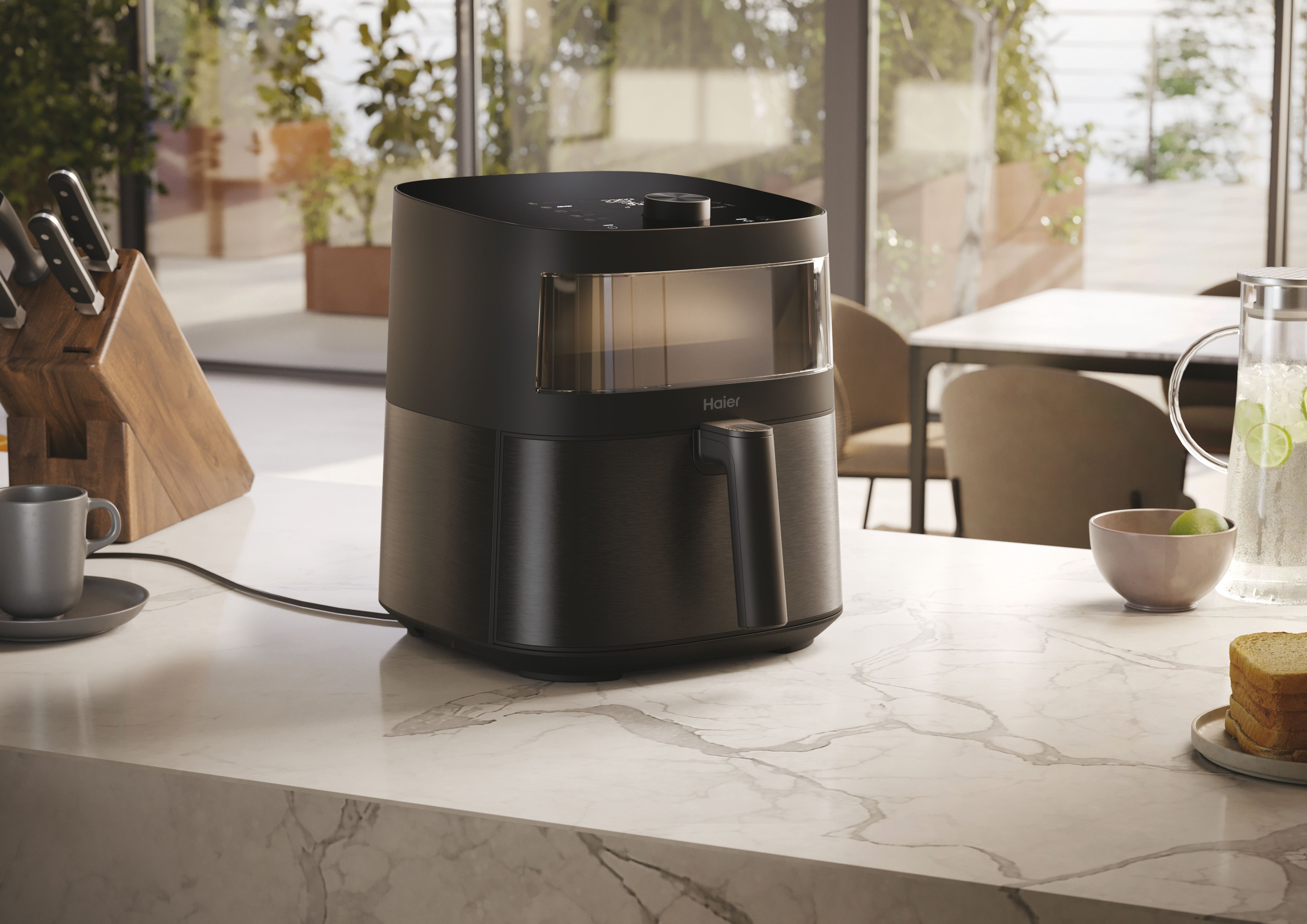EAN 8059019065731 - Haier I-Master Series 5 HAF5TWA 011 6,5 L Independiente 2000 W Freidora de aire caliente Negro imagen 4