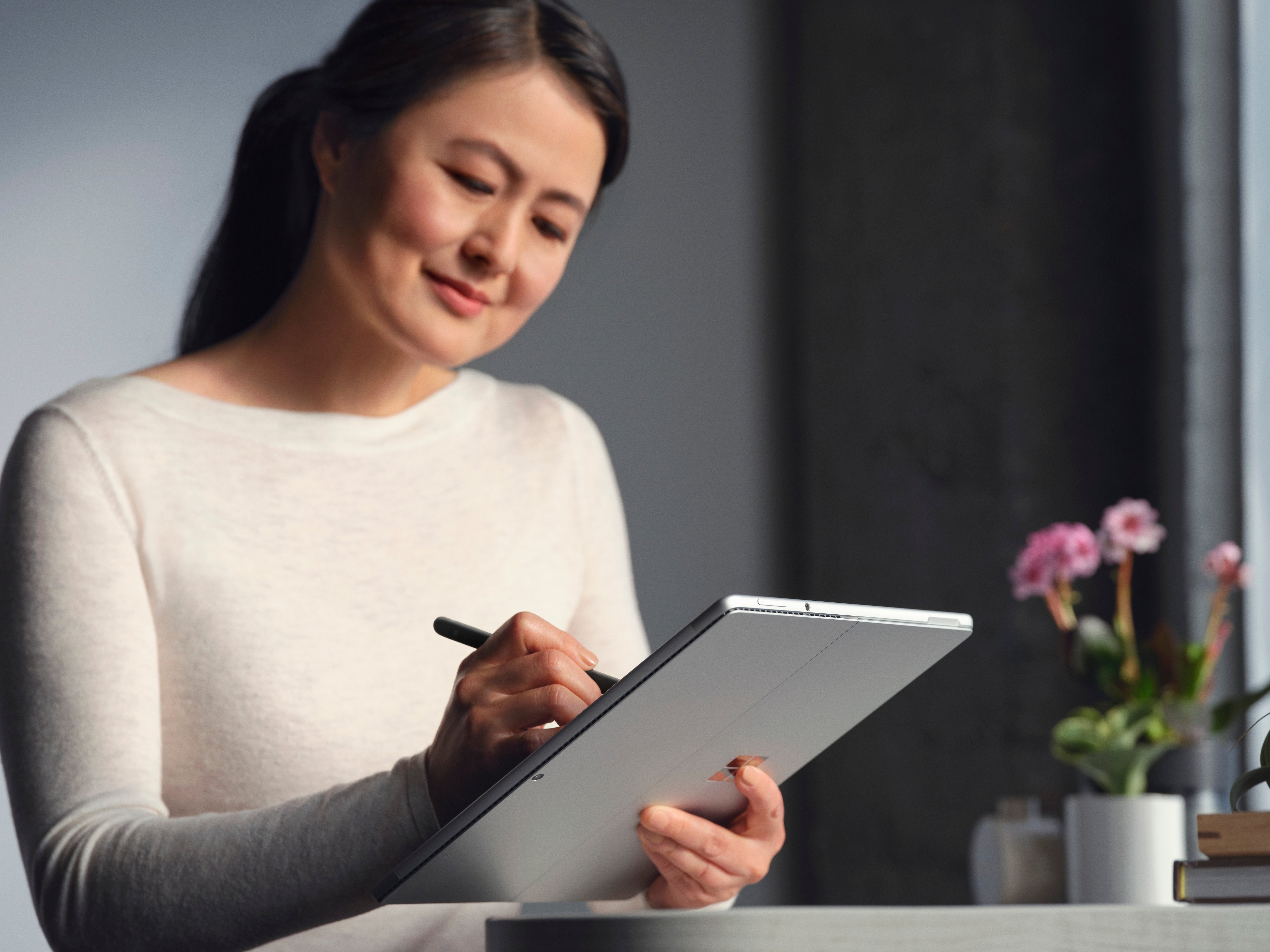 EAN 0889842778724 - Microsoft Surface Slim Pen 2 lápiz digital 13 g Negro imagen 11