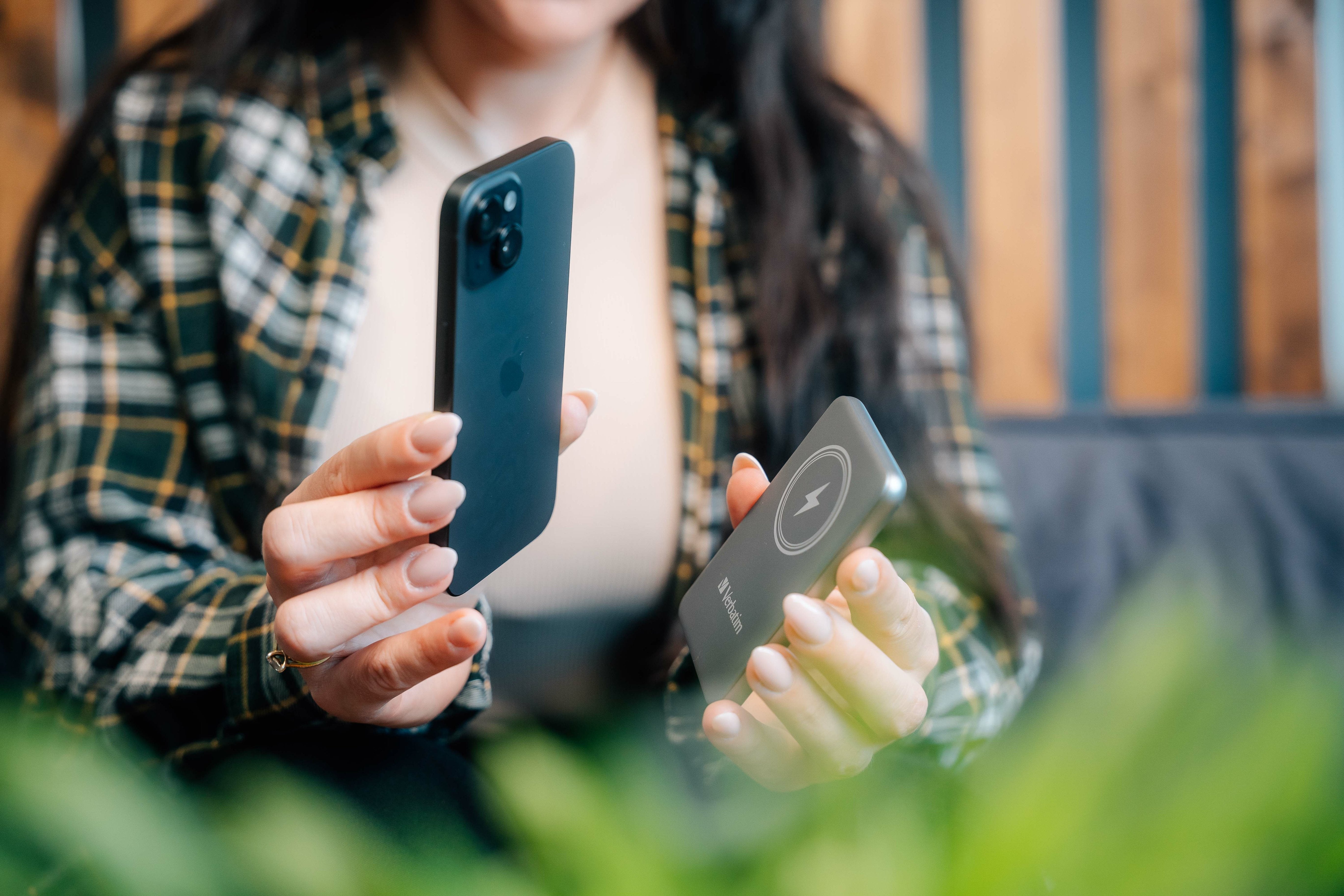 Verbatim 32244, Banco De Potencia Gris