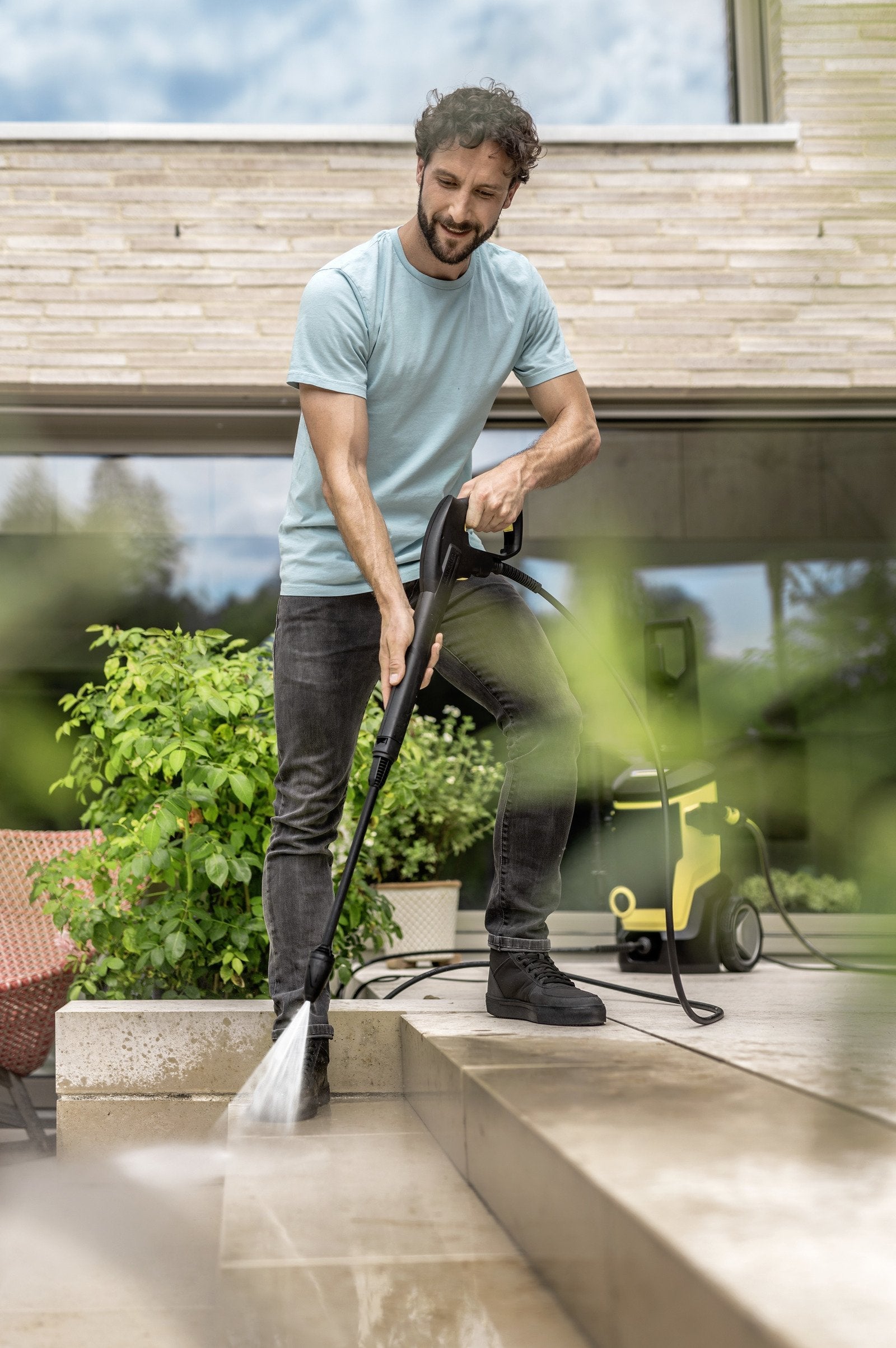 EAN 4054278906997 - Karcher AG K 7 WCM Limpiadora de alta presión o Hidrolimpiadora Vertical Eléctrico 600 l/h Negro, Amarill imagen 8