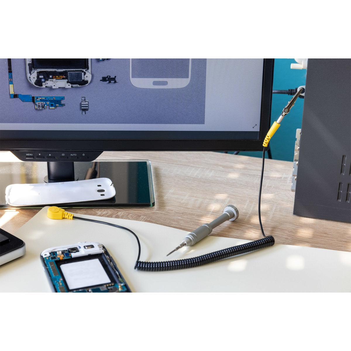 Inline® Anti-Static Working Mat 90x60cm For Pc Server Notebook Repair