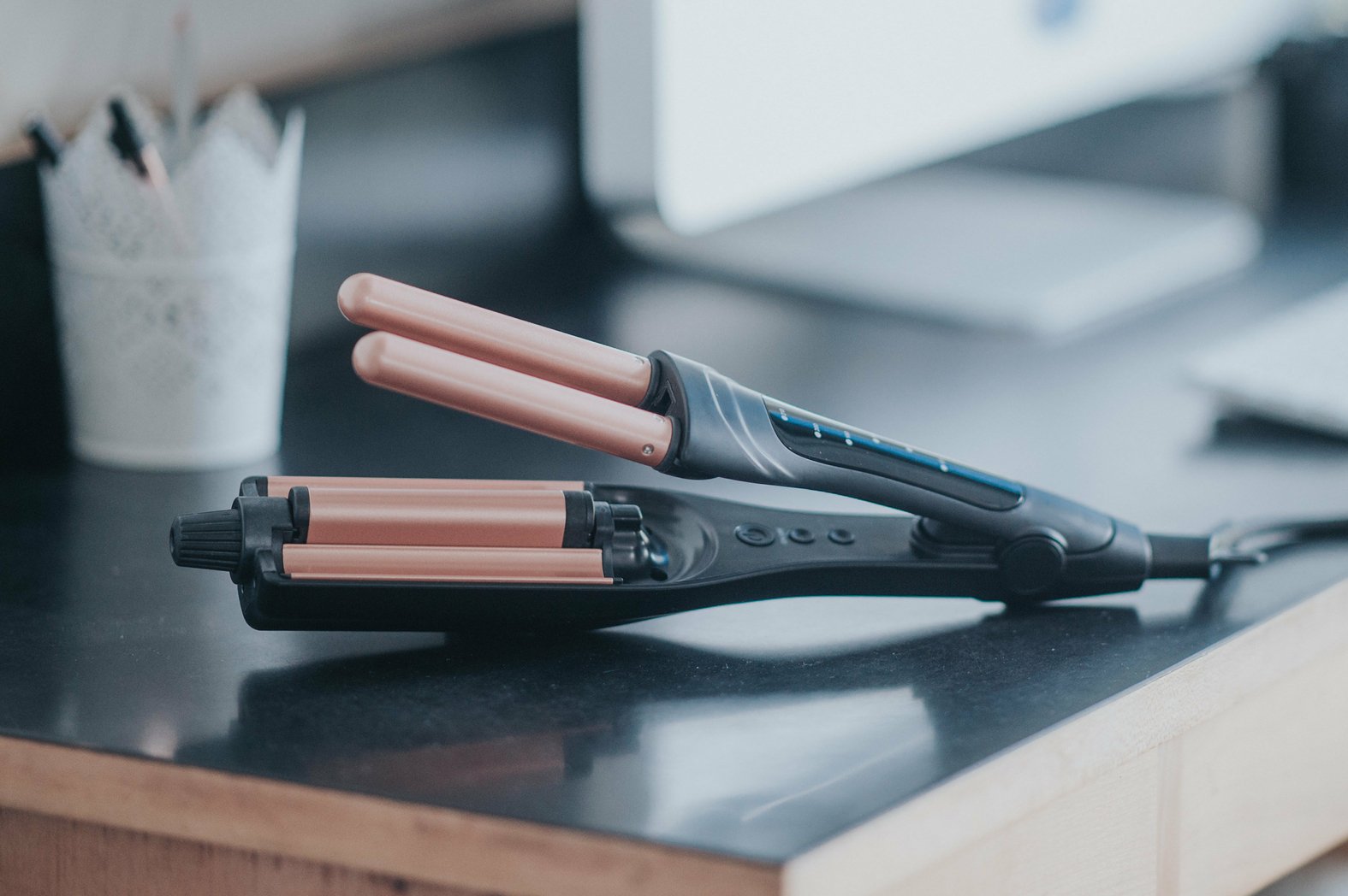 Plancha Rowenta Waves Addict Cf4710f0 Con Múltiples Accesorios Caliente Negro, Oro