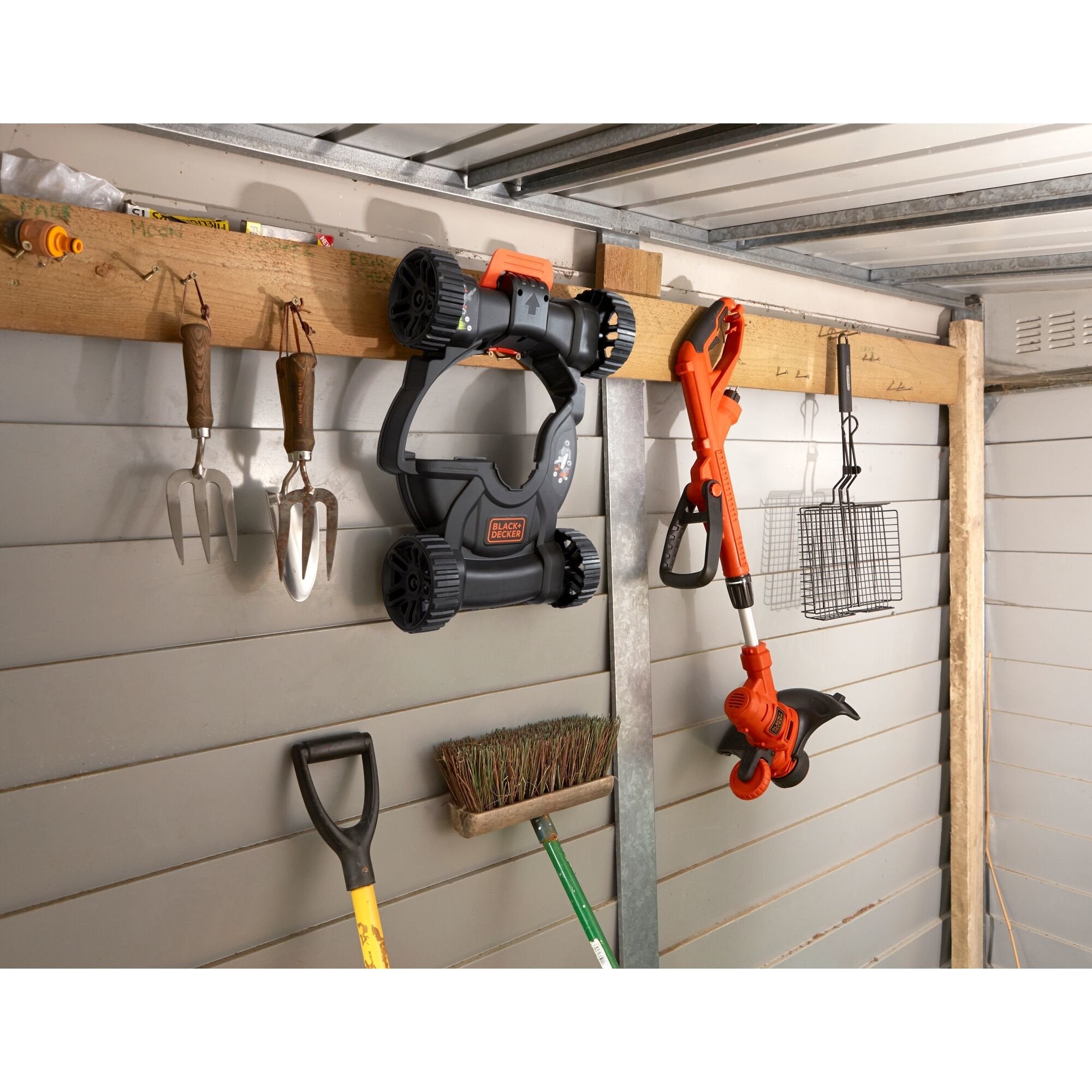 Black+Decker Set Multicortadora 3 En 1 Besta530cm-Qs, Cortacésped Naranja/Negro, 550 W, Incluido Chasis De Cortacésped Besta530cm-Qs
