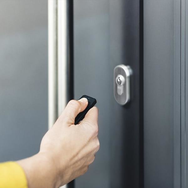 EAN 9120072084058 - Nuki FOB Bluetooth Negro imagen 2