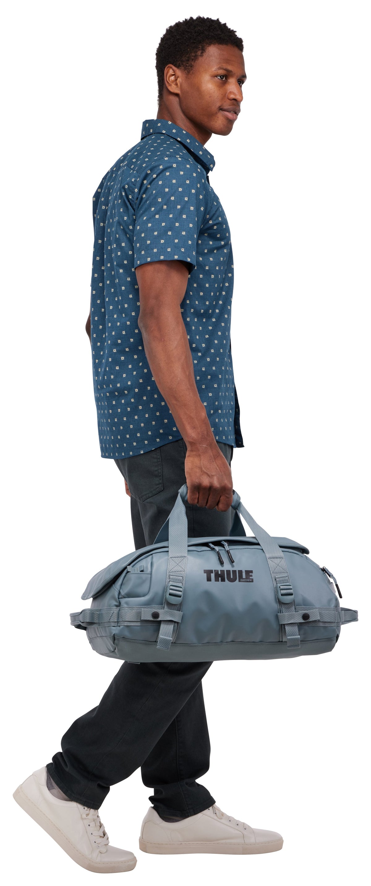 EAN 0085854257510 - Thule Chasm TDSD301 Pond Gray bolso de lona 30 L Poliéster Gris imagen 8