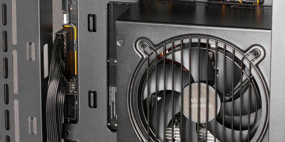 Caja Semitorre Atx Mc3t Core Negro Mars Gaming Int:2x3'5,3x2'5/1xusb3.0/1xusb2.0, 1xusb-C/ Audio In/Out/ Sistema De Gestión De Cableado Interno/ Estructura De Doble Cámara