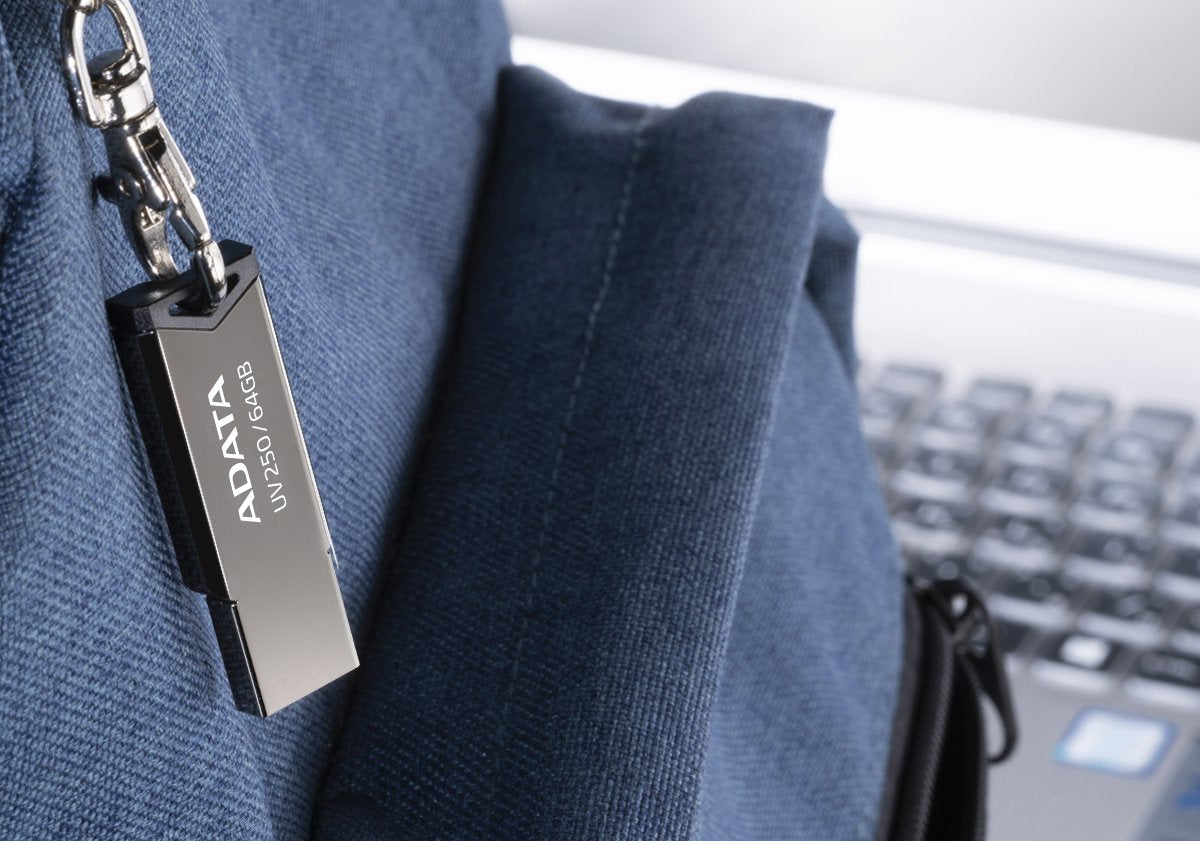 EAN 4713218468796 - ADATA UV250 unidad flash USB 16 GB USB tipo A 2.0 Plata imagen 6