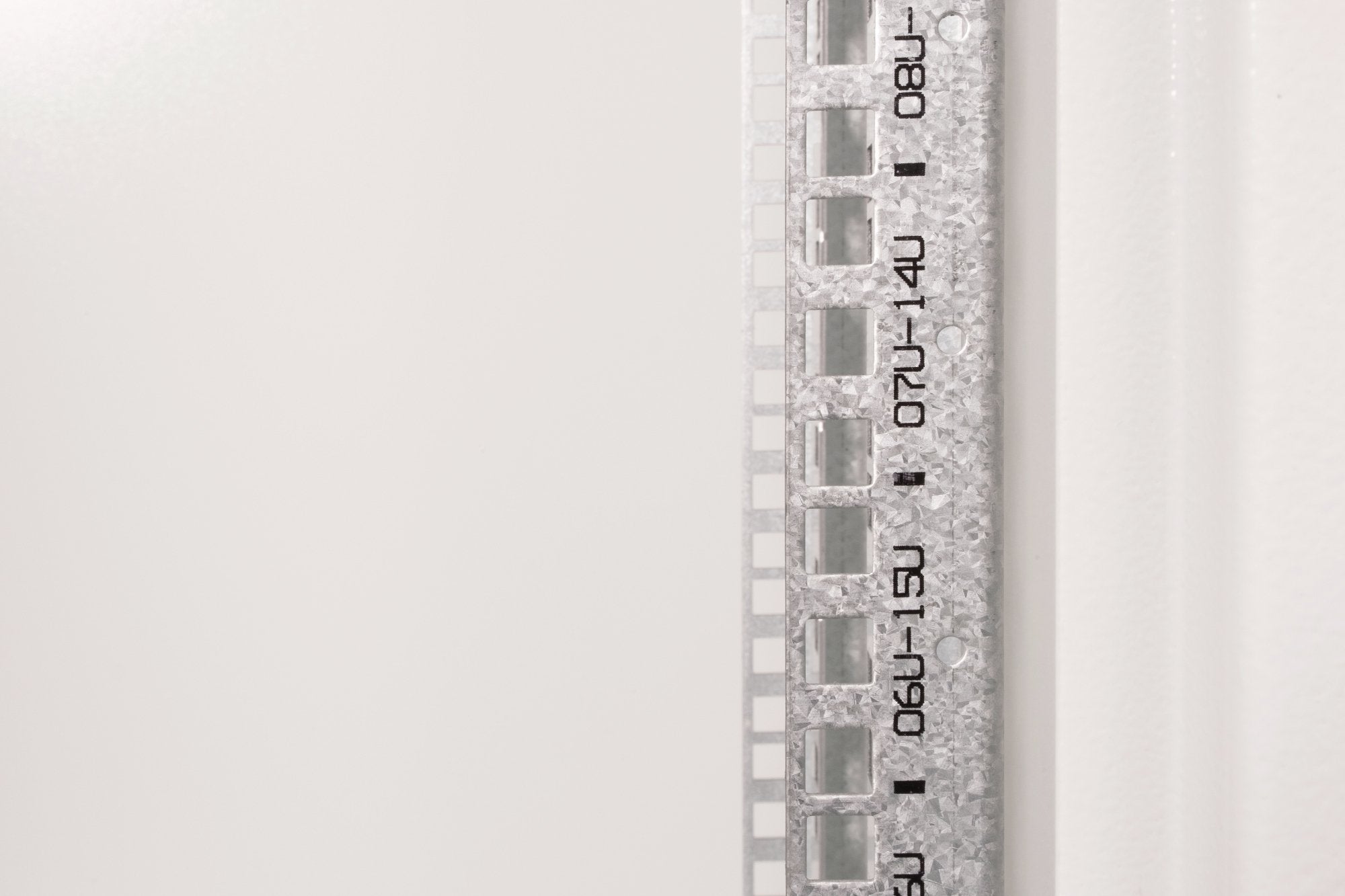 EAN 4016032205968 - Digitus DN-19 20-U armario rack Bastidor de pared Gris imagen 7