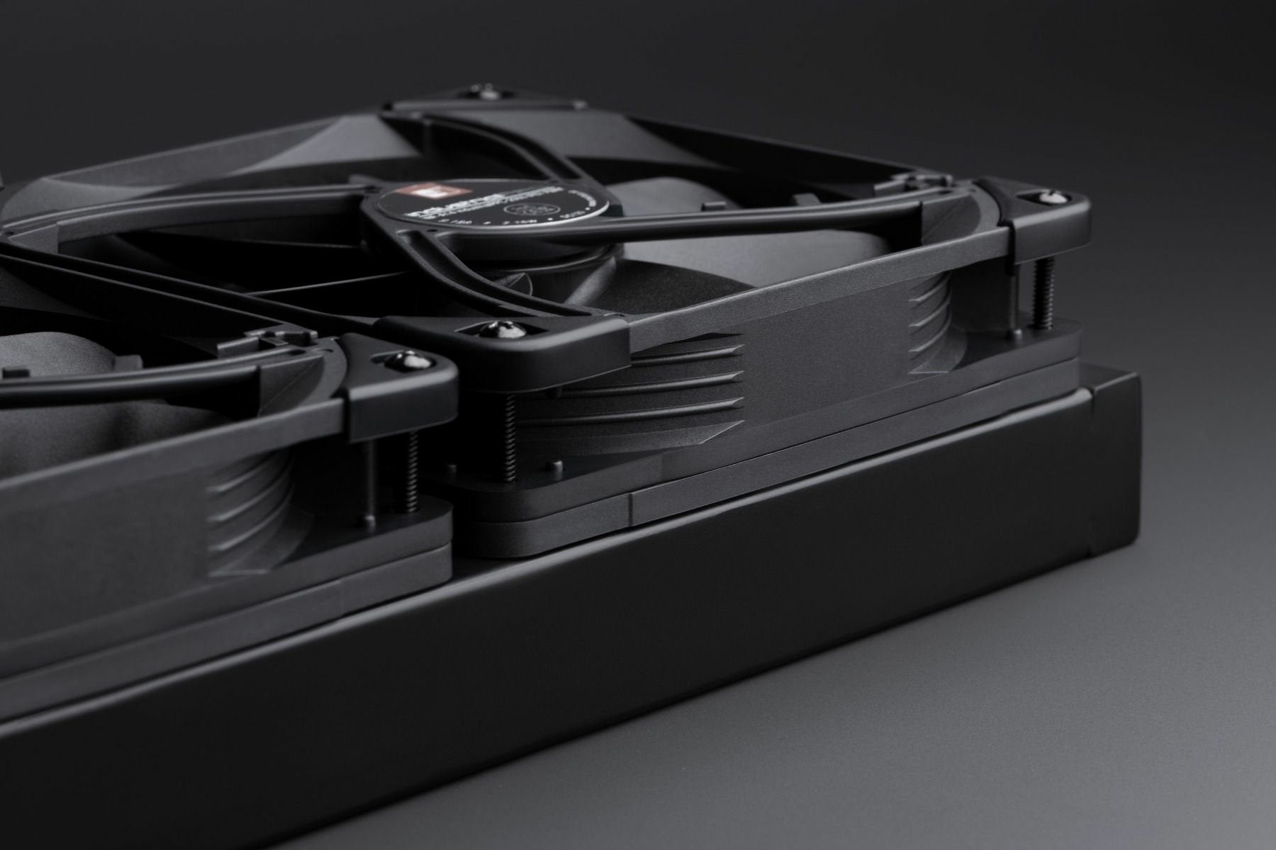 EAN 9010018201475 - Noctua NA-IS1-14 Adaptador imagen 4