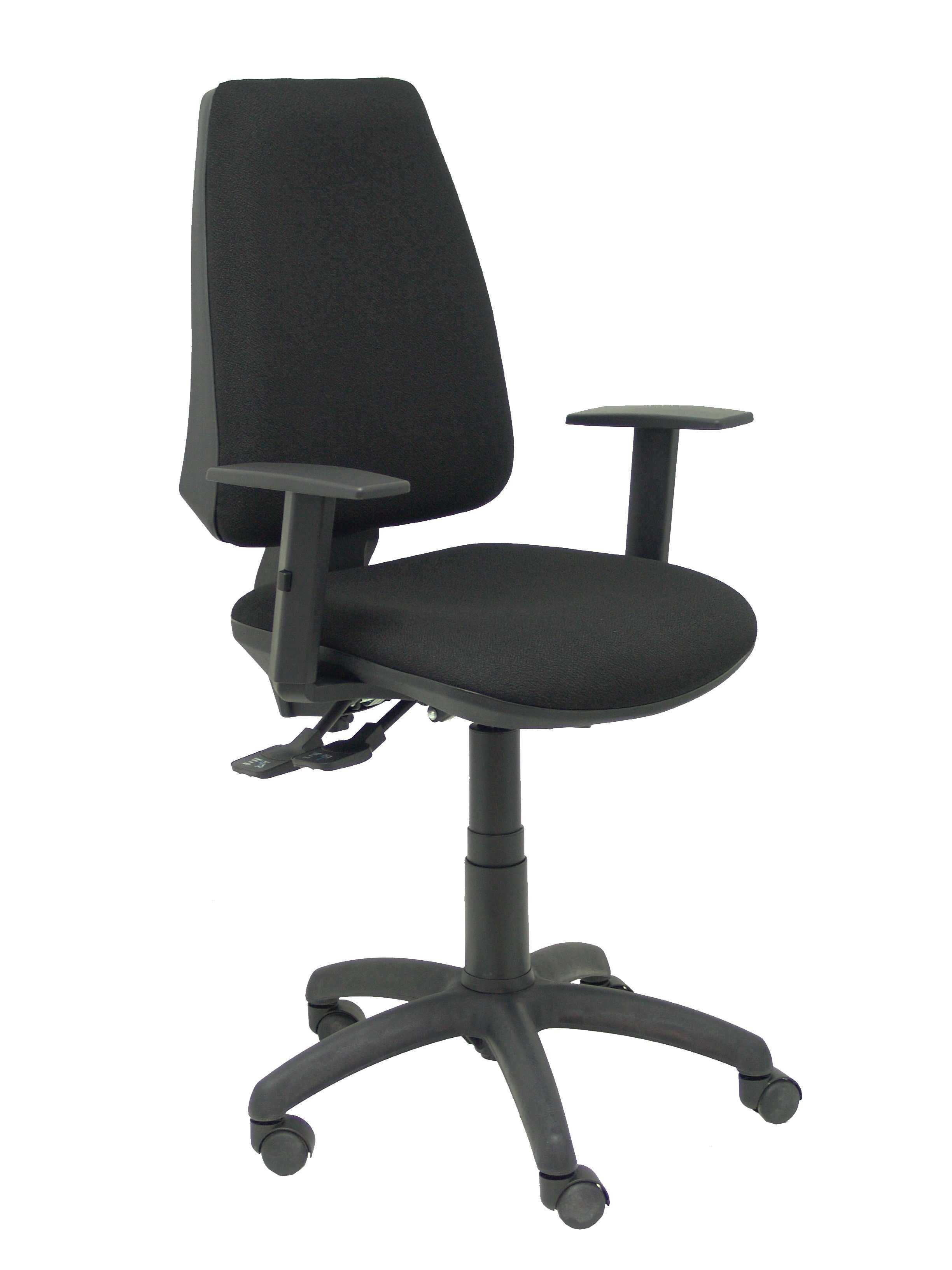 Silla Elche S Brazos Regulables Bali Color Negro