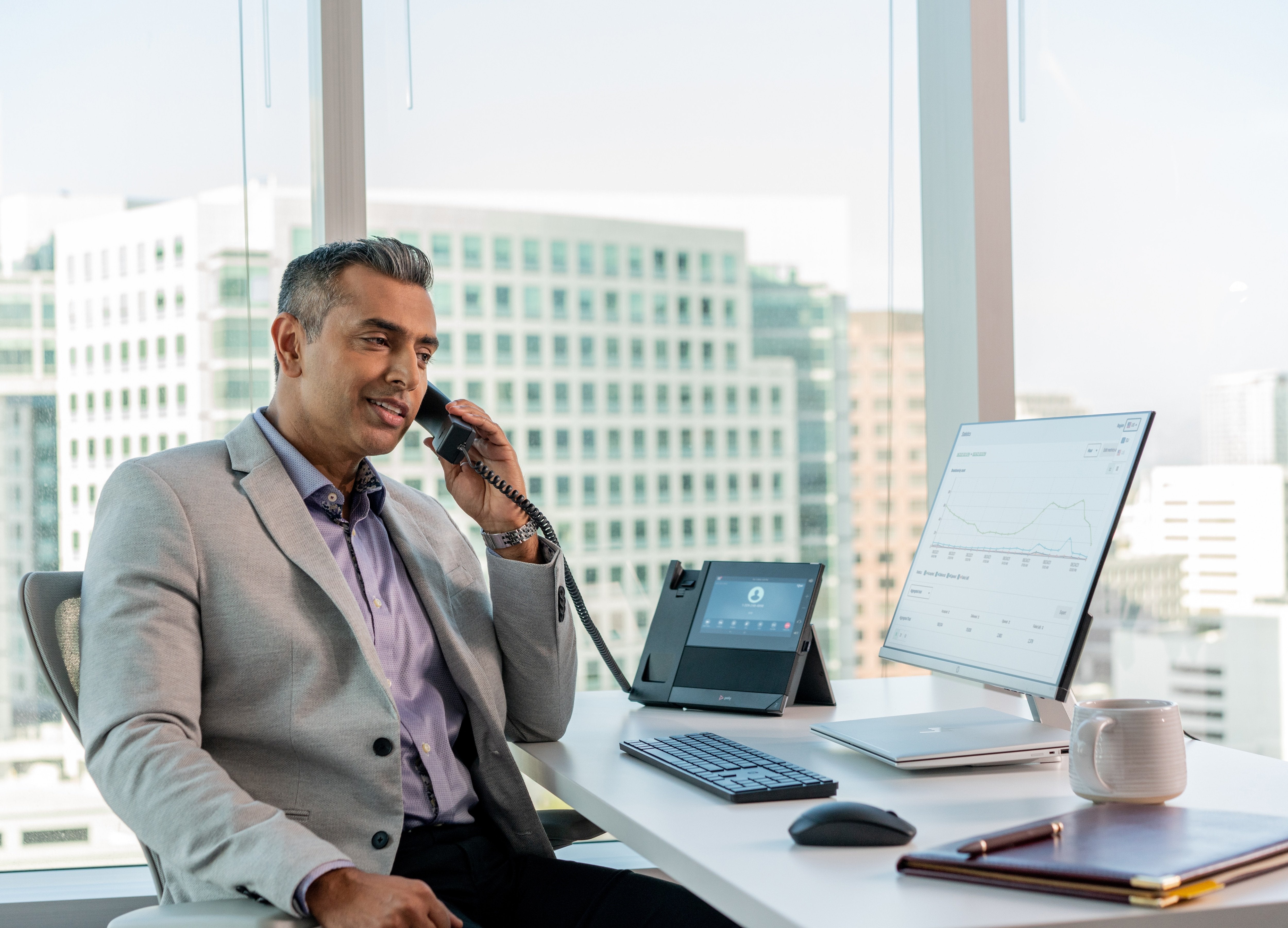 Teléfono Poly Ccx 600 Ip Negro Lcd Wifi