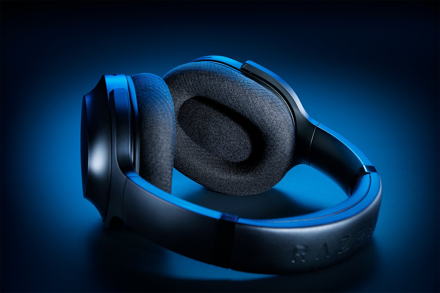 EAN 8886419378860 - Razer Barracuda Auriculares Inalámbrico y alámbrico Diadema Llamadas/Música USB Tipo C Bluetooth Negro imagen 7