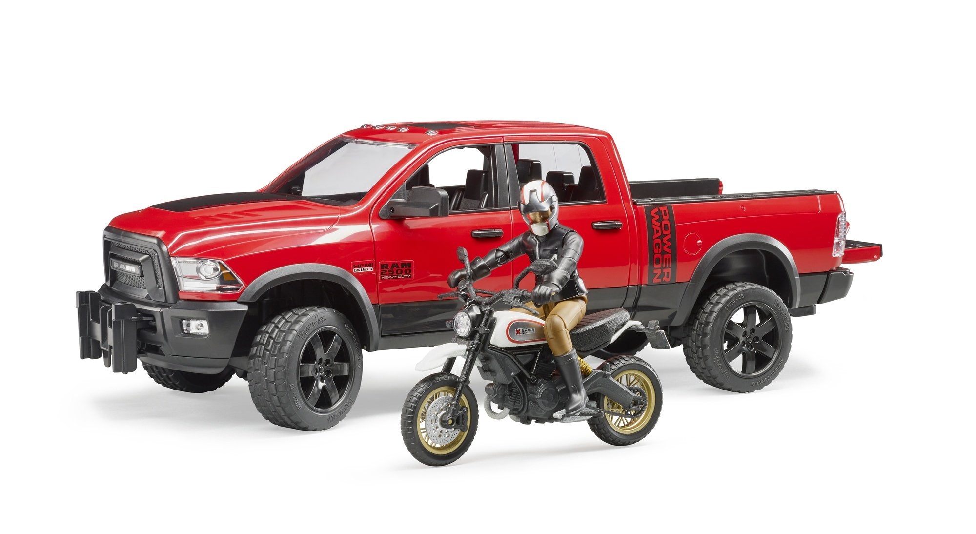 Bruder Ram 2500 Power Wagon Con Ducati Desert Sled Y Conductor