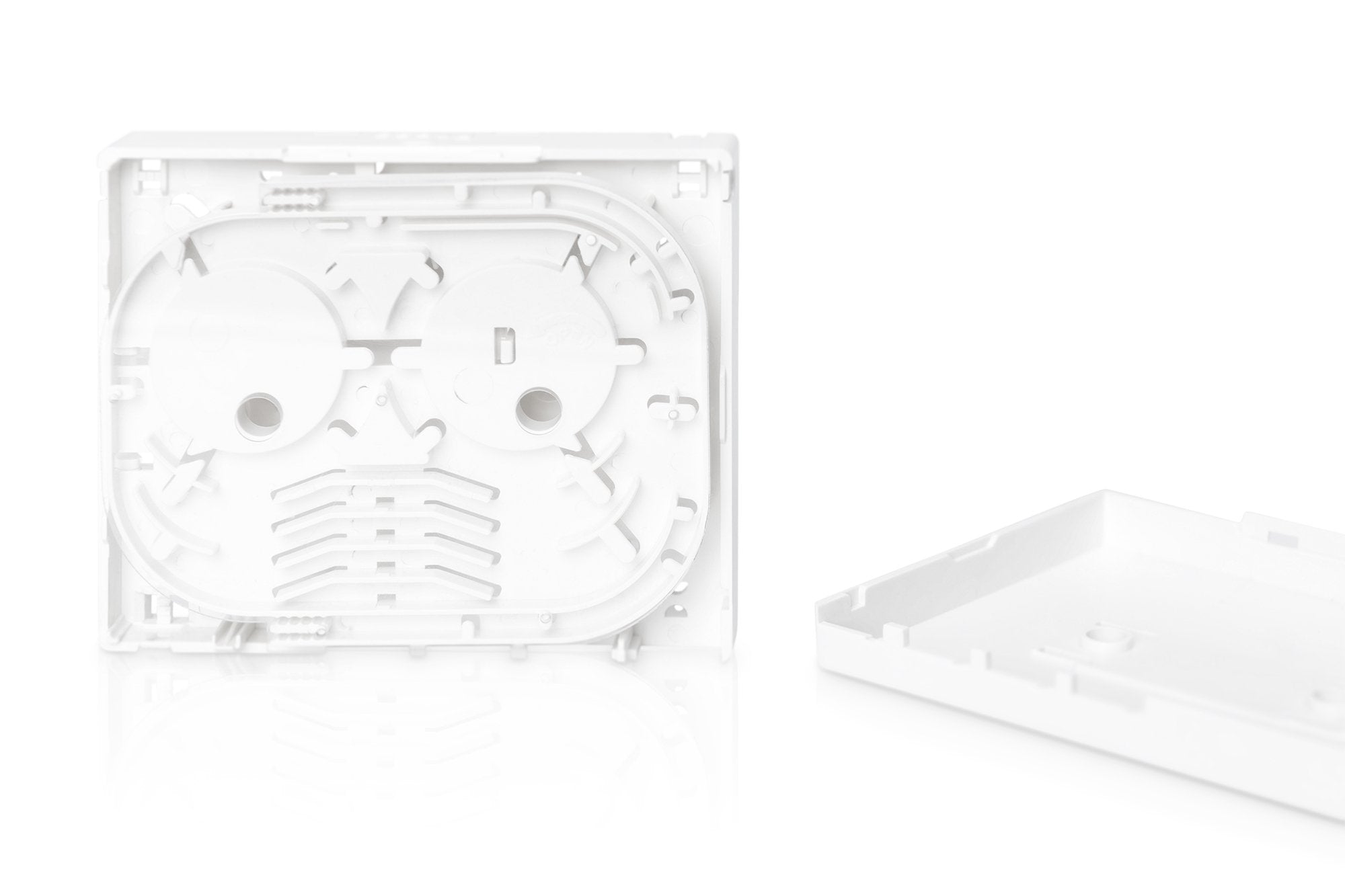 Digitus Dn-931093 Carcasa Fttx Vacía Para 4 Sc Sx, Lc Dx Montaje En La Pared Y En Raíl Din