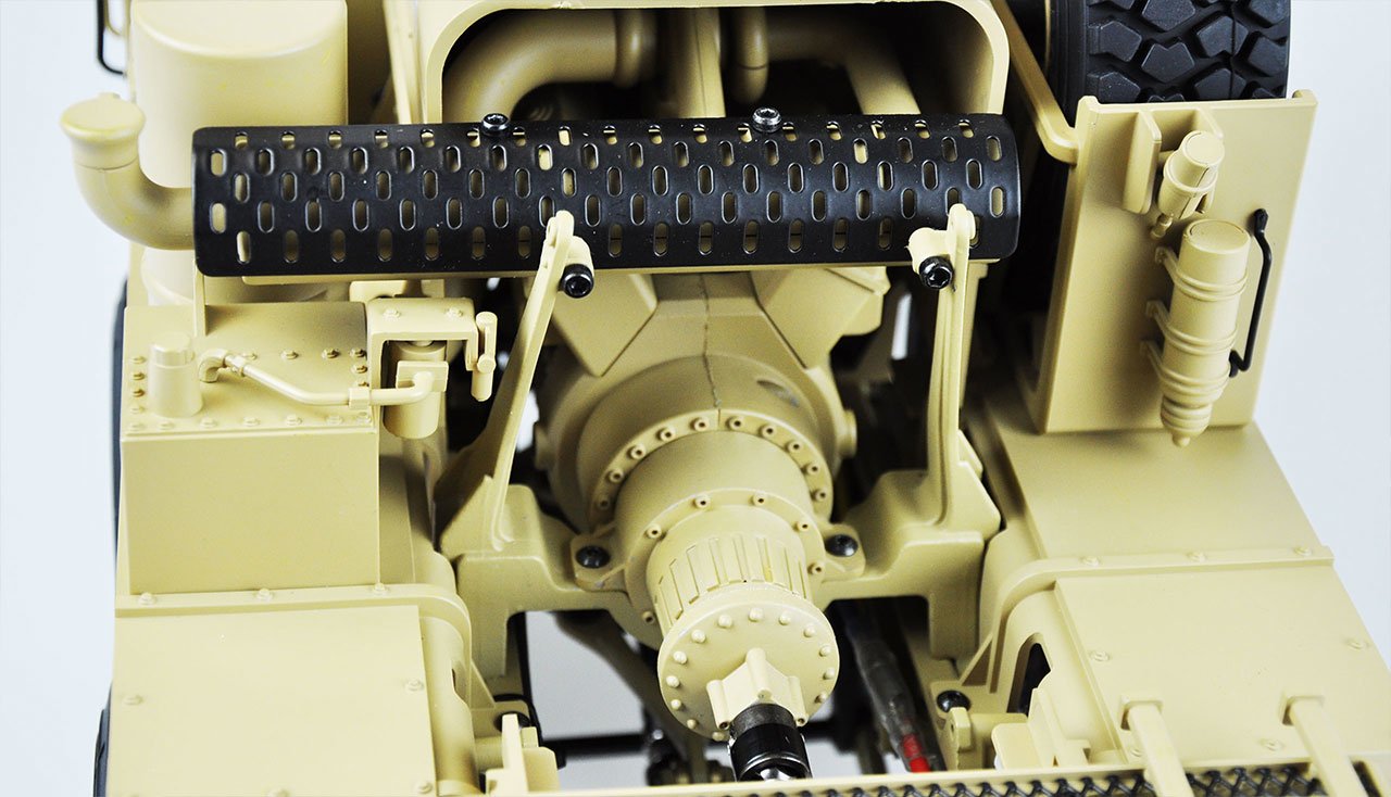 EAN 4260631426532 - Amewi 22436 modelo controlado por radio Camión militar Motor eléctrico 1:12 imagen 8