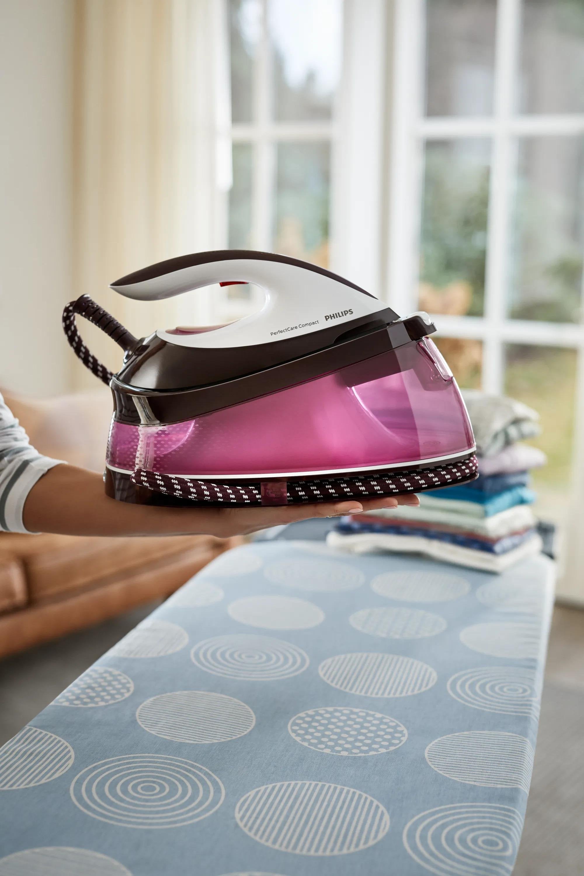 EAN 8710103935858 - Philips GC7842/40 estación plancha al vapor 2400 W 1,5 L Suela SteamGlide Plus Púrpura, Blanco imagen 3