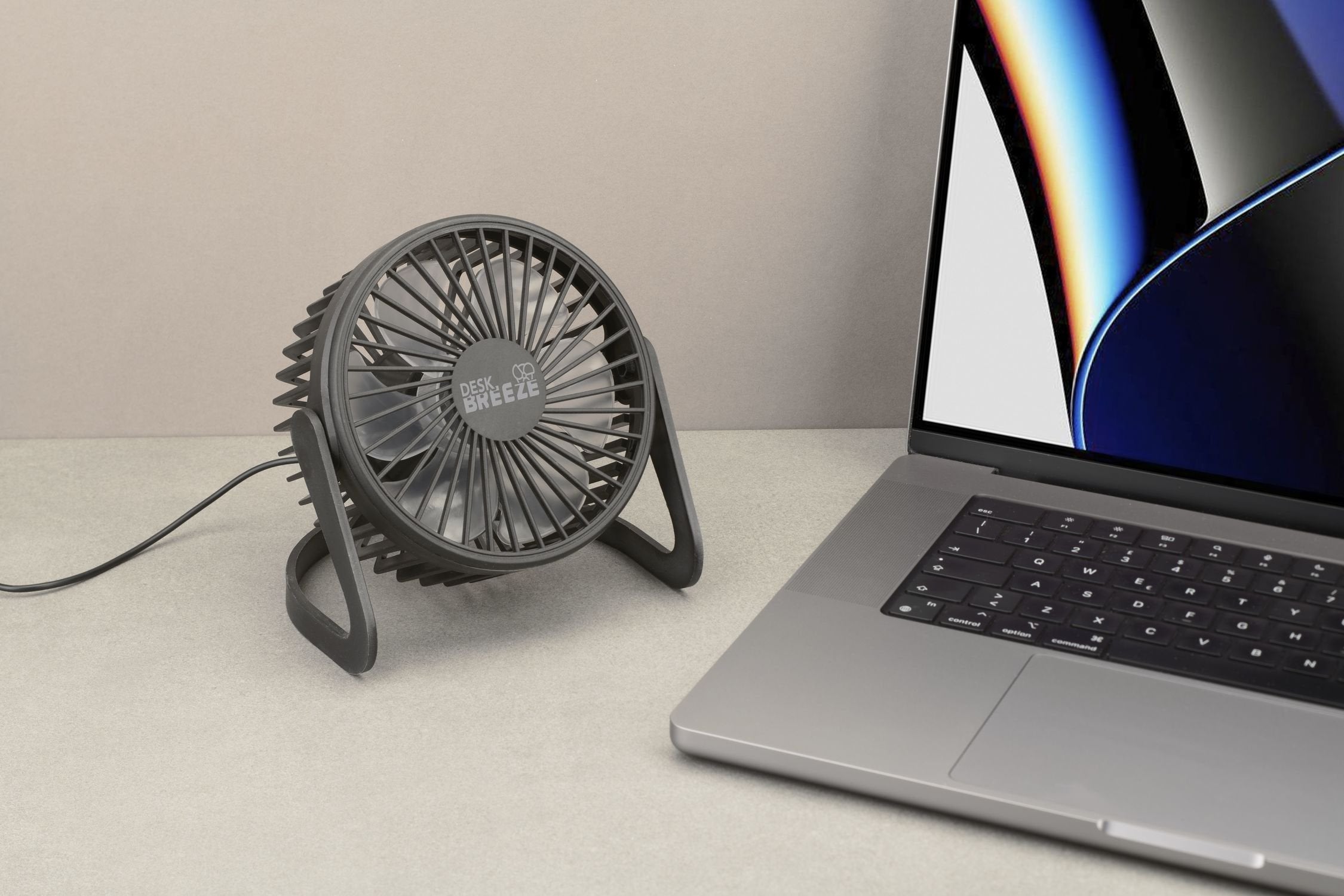 Cellularline Universal Deskbreezy Black