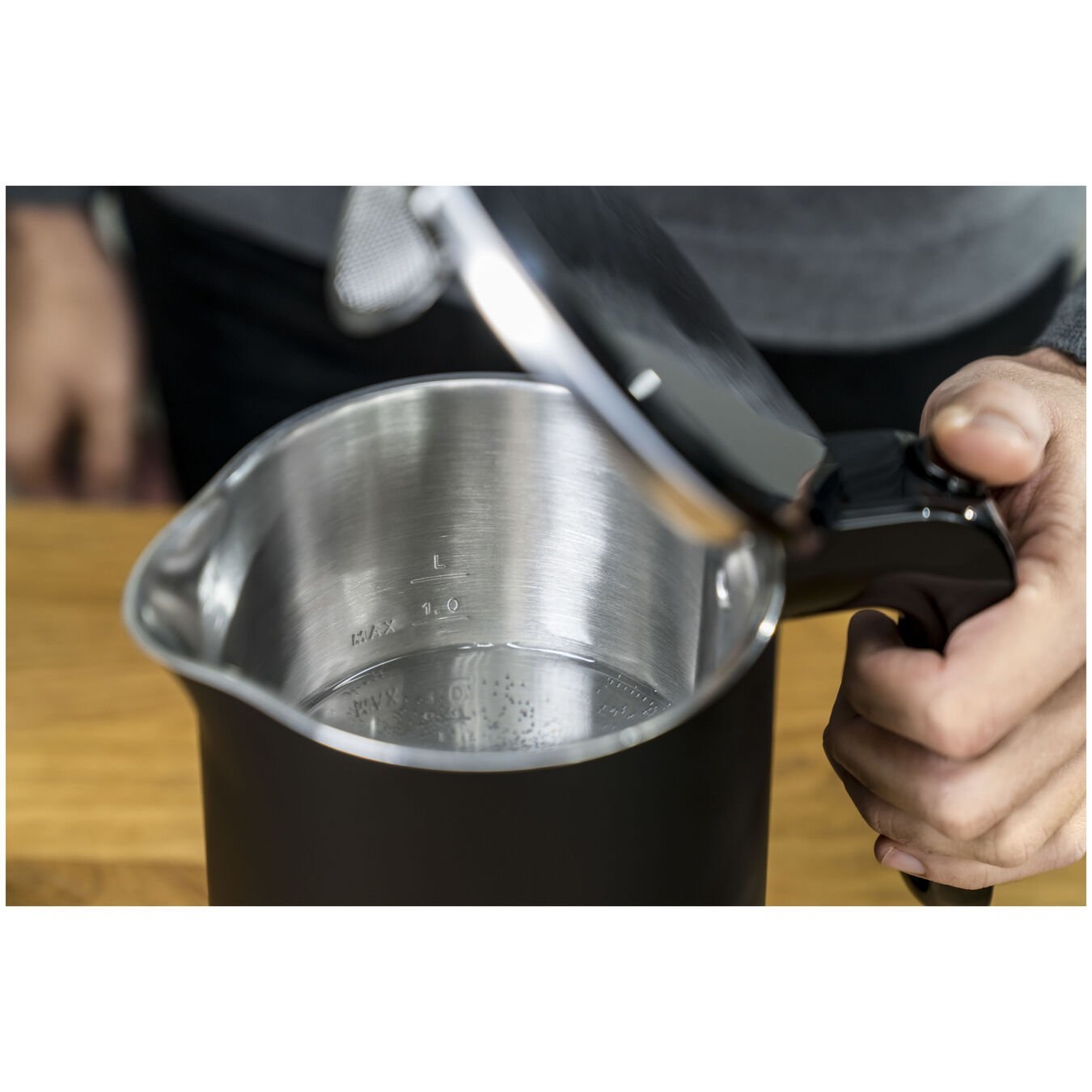 EAN 4009839651182 - ZWILLING Enfinigy tetera eléctrica 1 L 1850 W Negro imagen 6