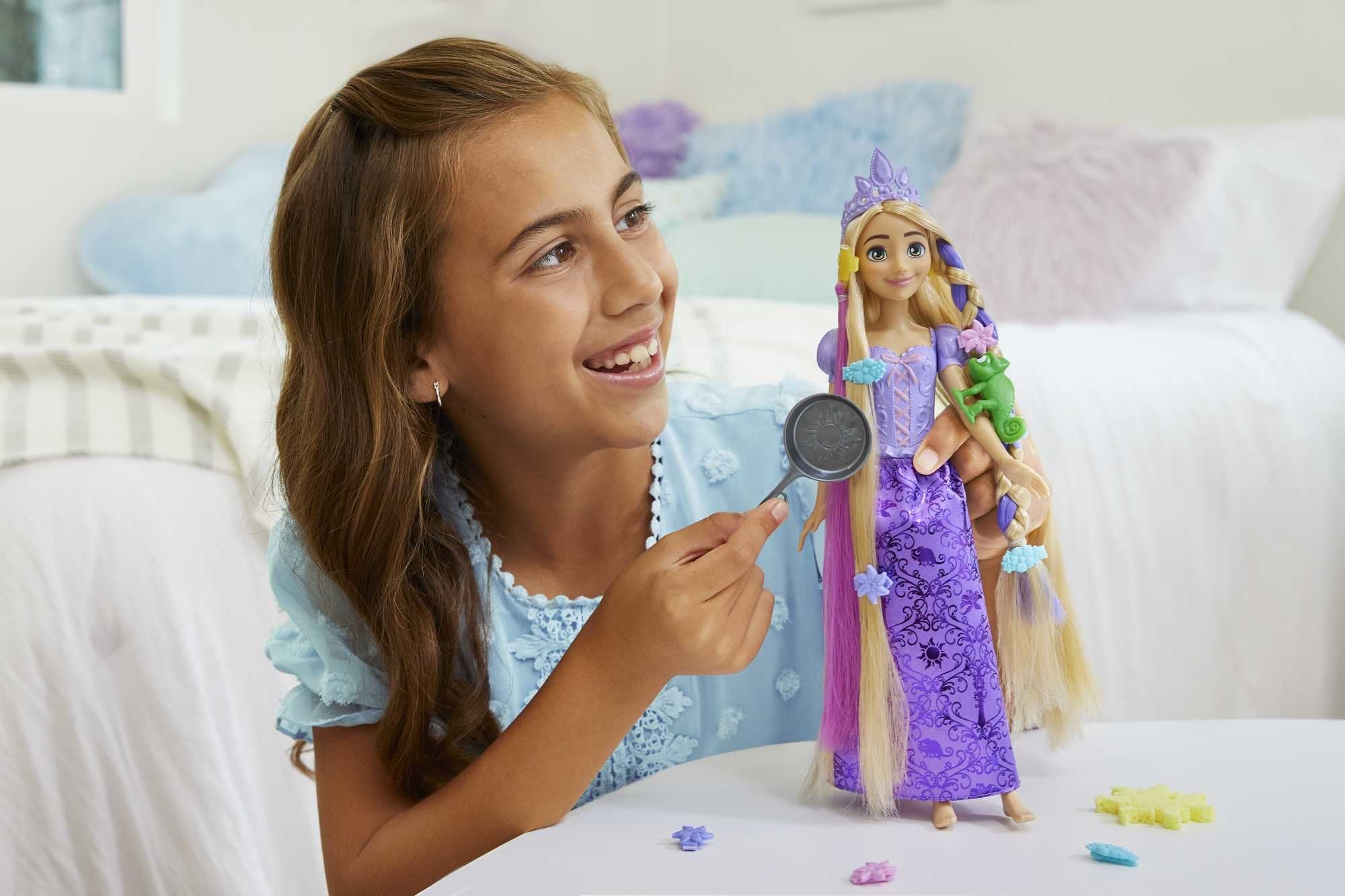 EAN 0194735120437 - Disney Princess HLW18 muñeca imagen 2