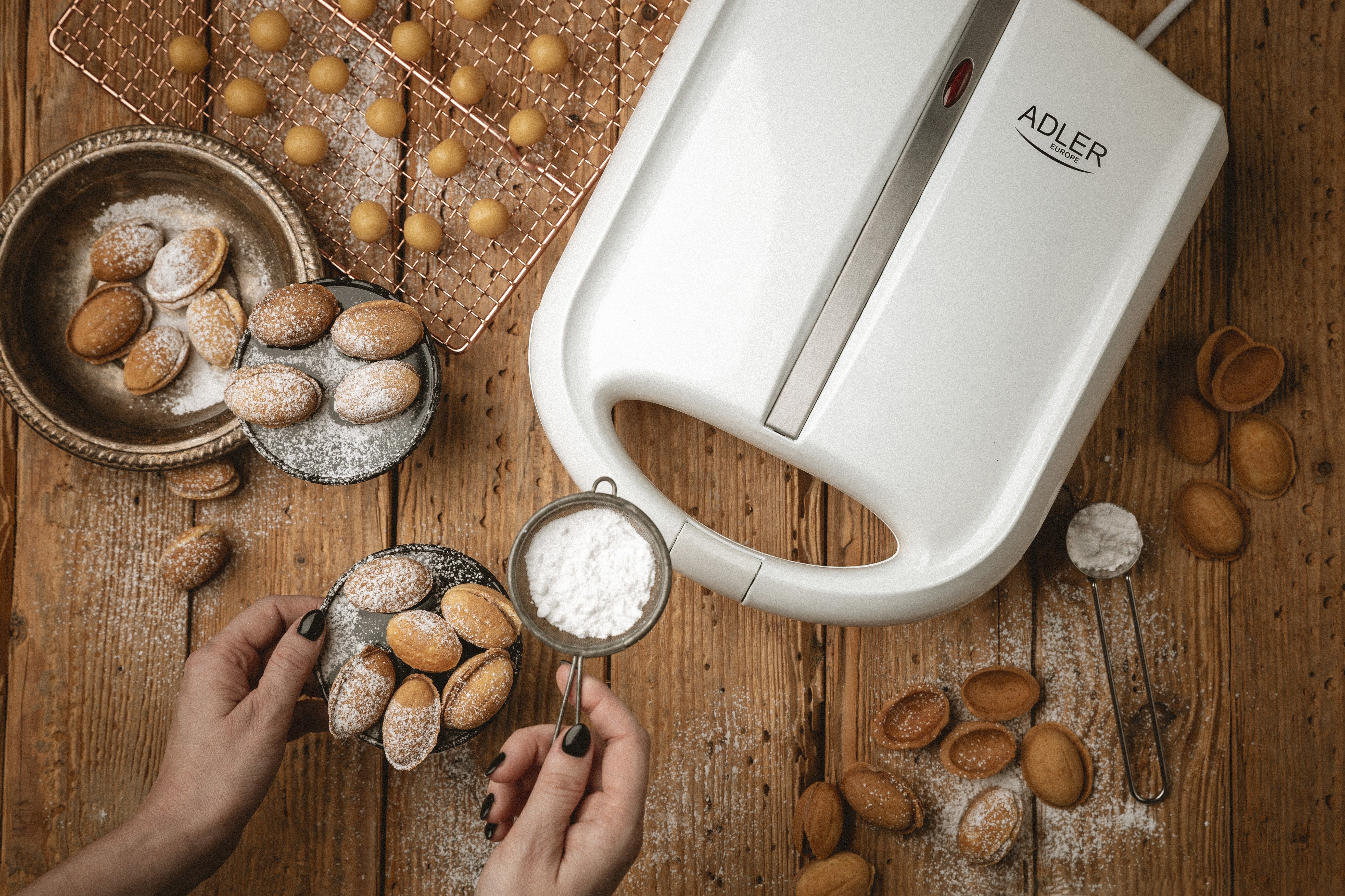 Gofrera Adler Ad 3039 24 Barquillo(S) 1600 W Blanco