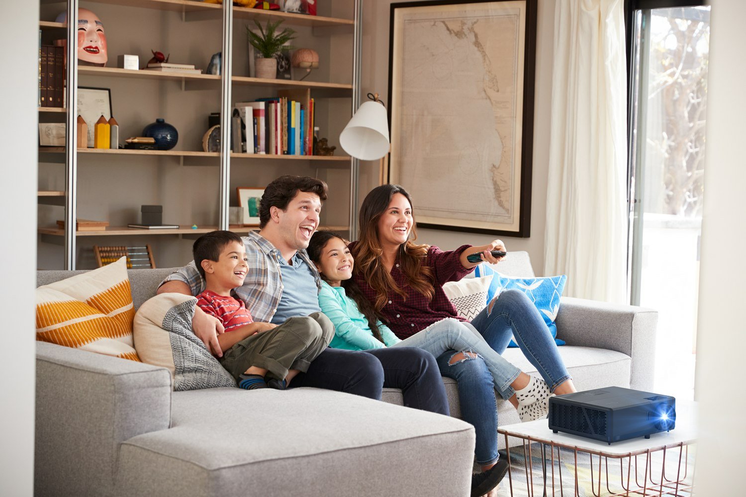 Optoma Uhz55 Proyector 3000 Lúmenes Ansi Dlp 2160p (3840x2160) 3d Blanco