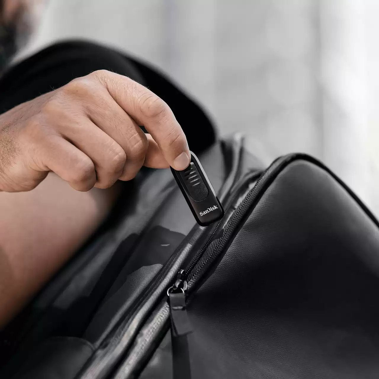 EAN 0619659208547 - SanDisk SDCZ480-1T00-G46 unidad flash USB 1 TB USB Tipo C 3.2 Gen 1 (3.1 Gen 1) Negro imagen 4