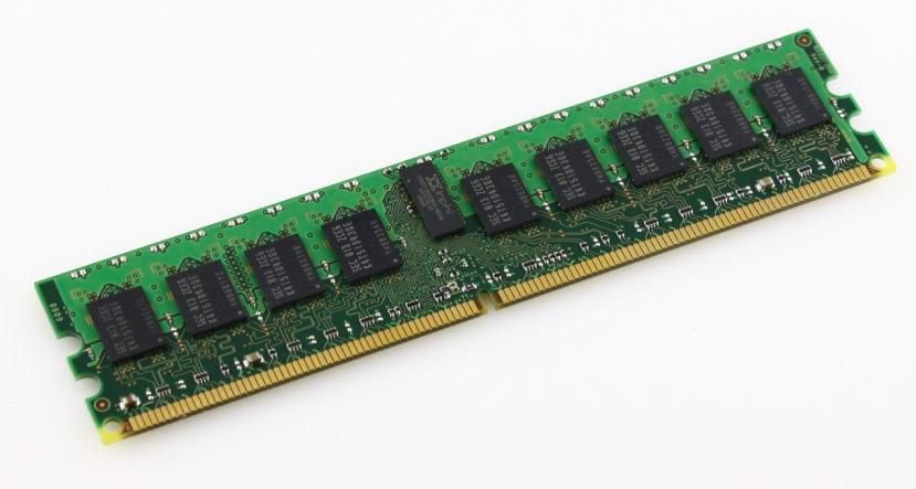 EAN 5705965887714 - CoreParts MMD0059/2048 módulo de memoria 2 GB 1 x 2 GB DDR2 ECC imagen 1