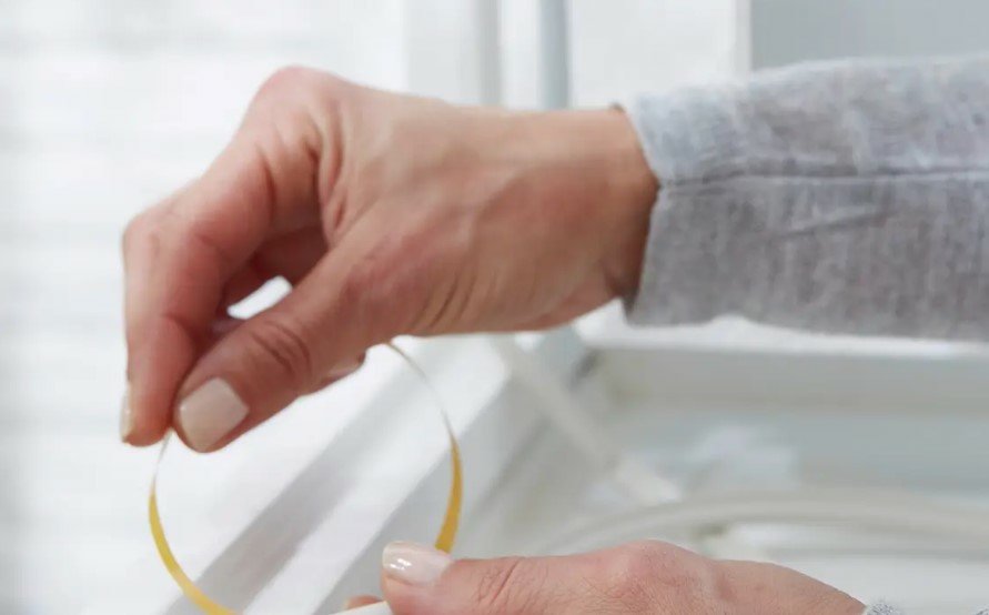 Tesa Window Seal 6m X 9mm P-Profile Brown 05390